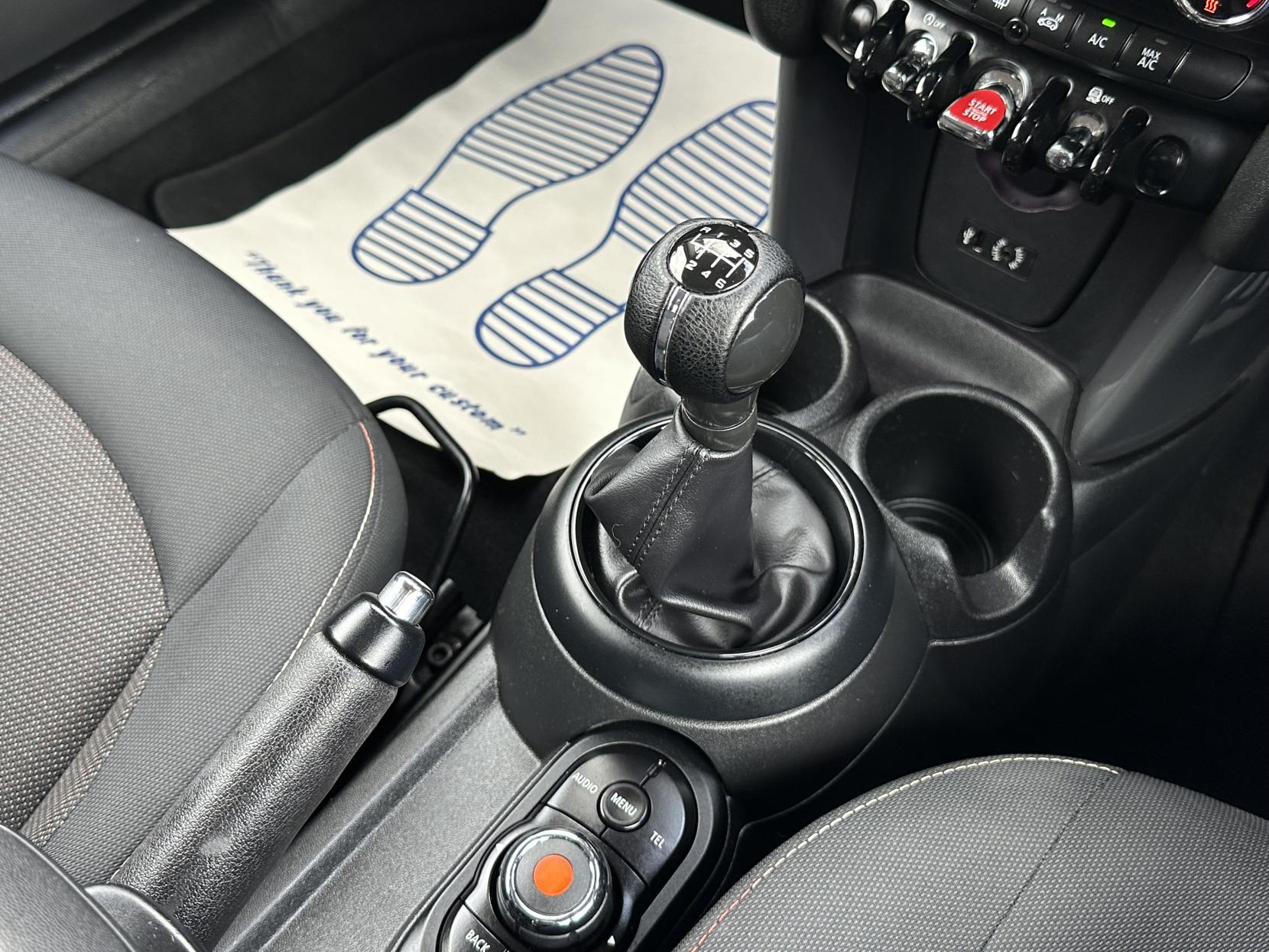 MINI Hatch 1.2 One Hatchback 3dr Petrol Manual Euro 6 (s/s) (102 ps)