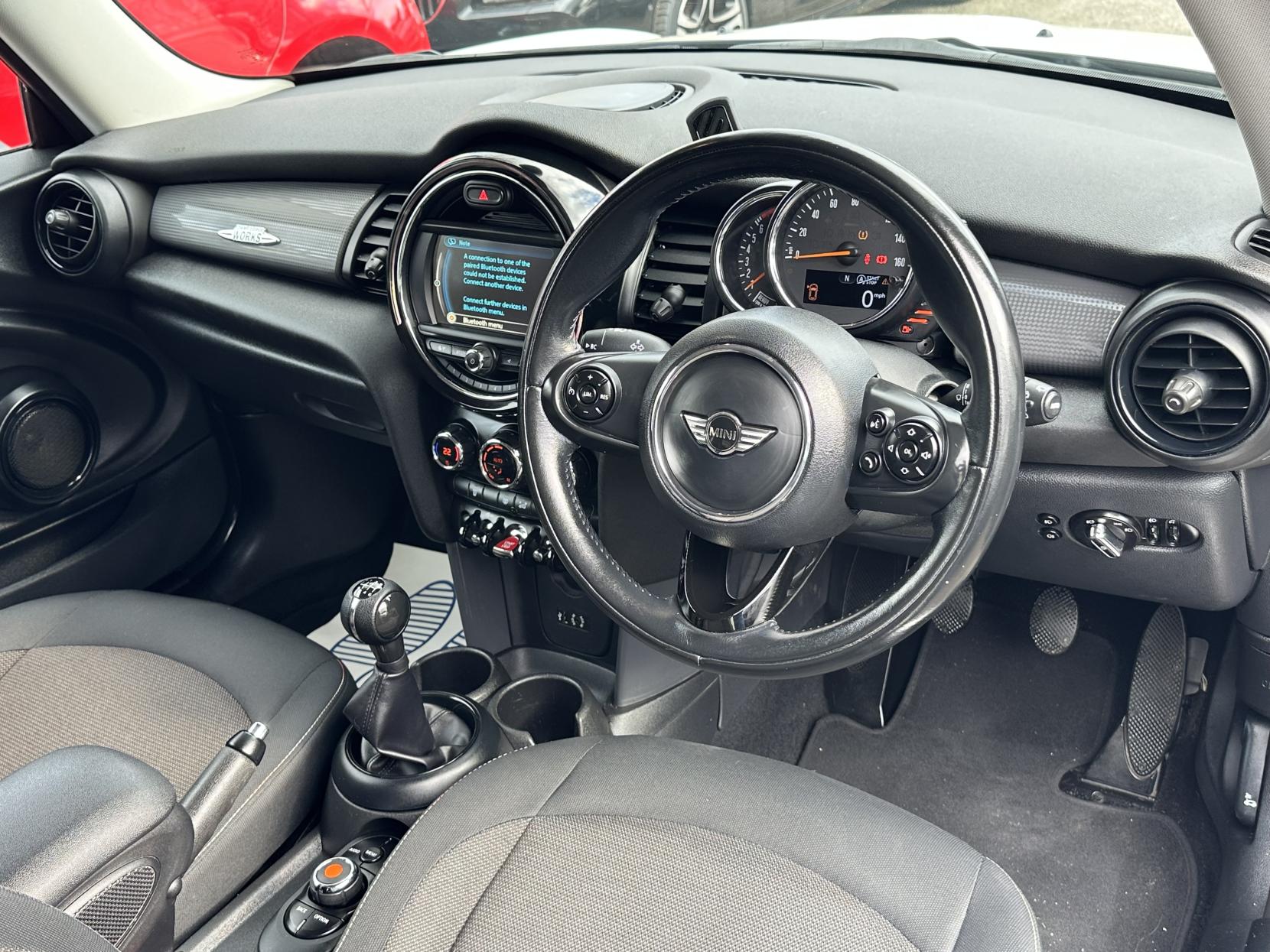 MINI Hatch 1.2 One Hatchback 3dr Petrol Manual Euro 6 (s/s) (102 ps)