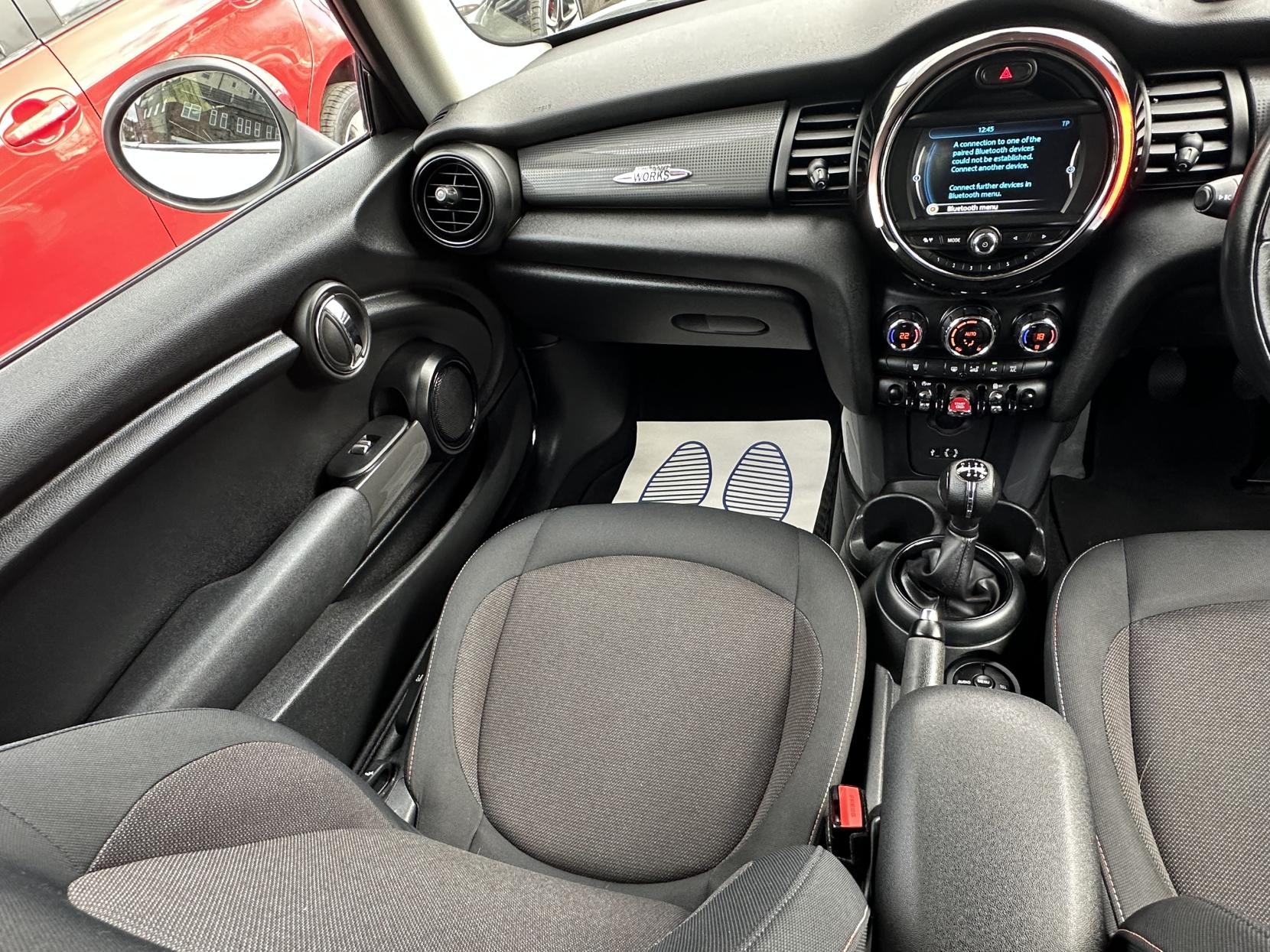 MINI Hatch 1.2 One Hatchback 3dr Petrol Manual Euro 6 (s/s) (102 ps)