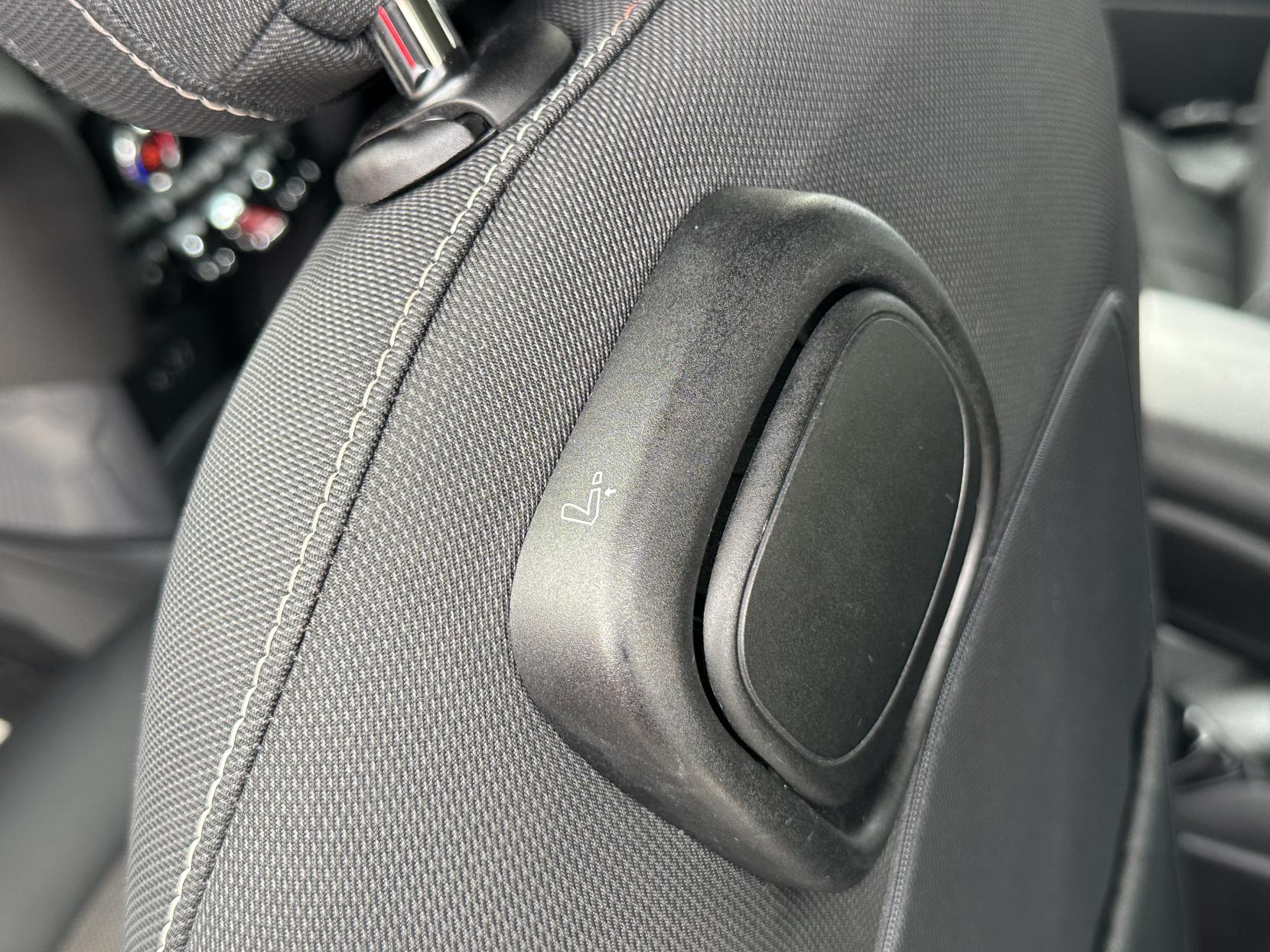 MINI Hatch 1.2 One Hatchback 3dr Petrol Manual Euro 6 (s/s) (102 ps)