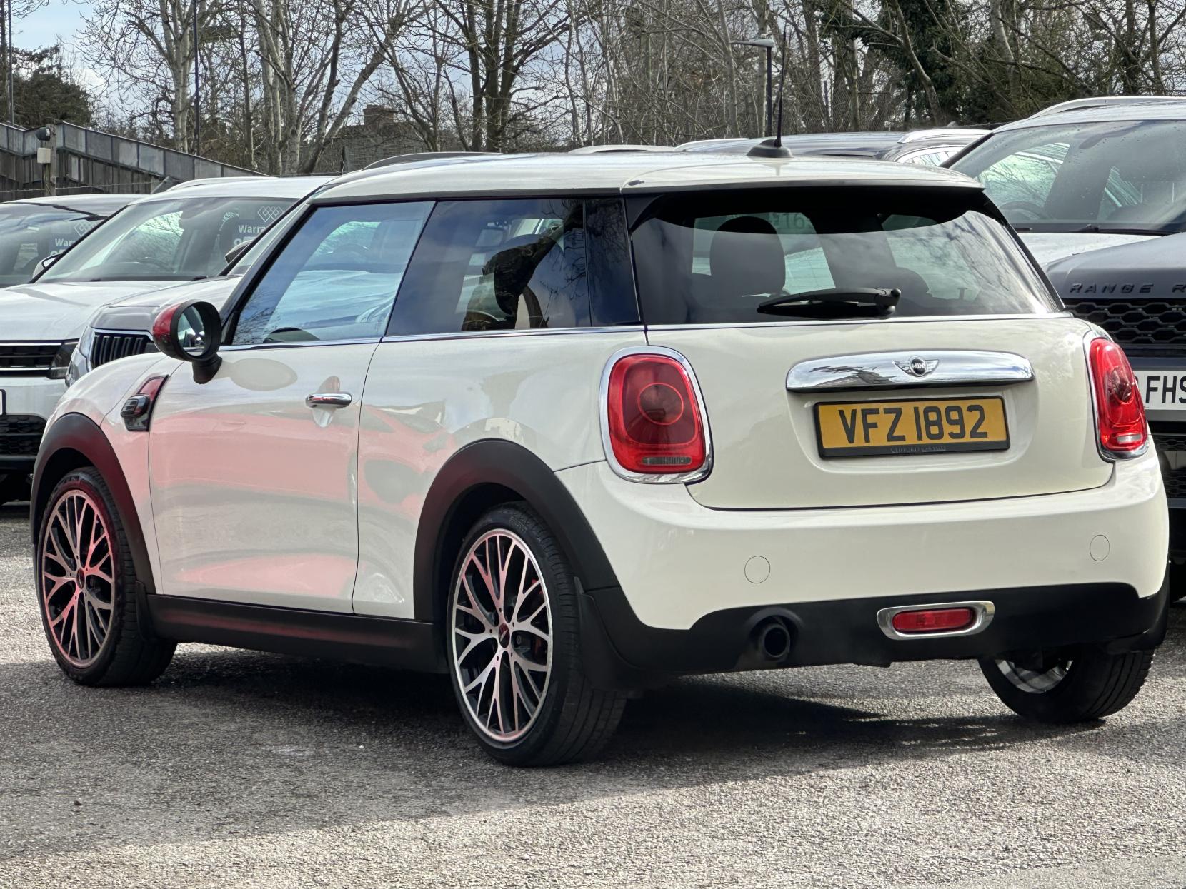 MINI Hatch 1.2 One Hatchback 3dr Petrol Manual Euro 6 (s/s) (102 ps)