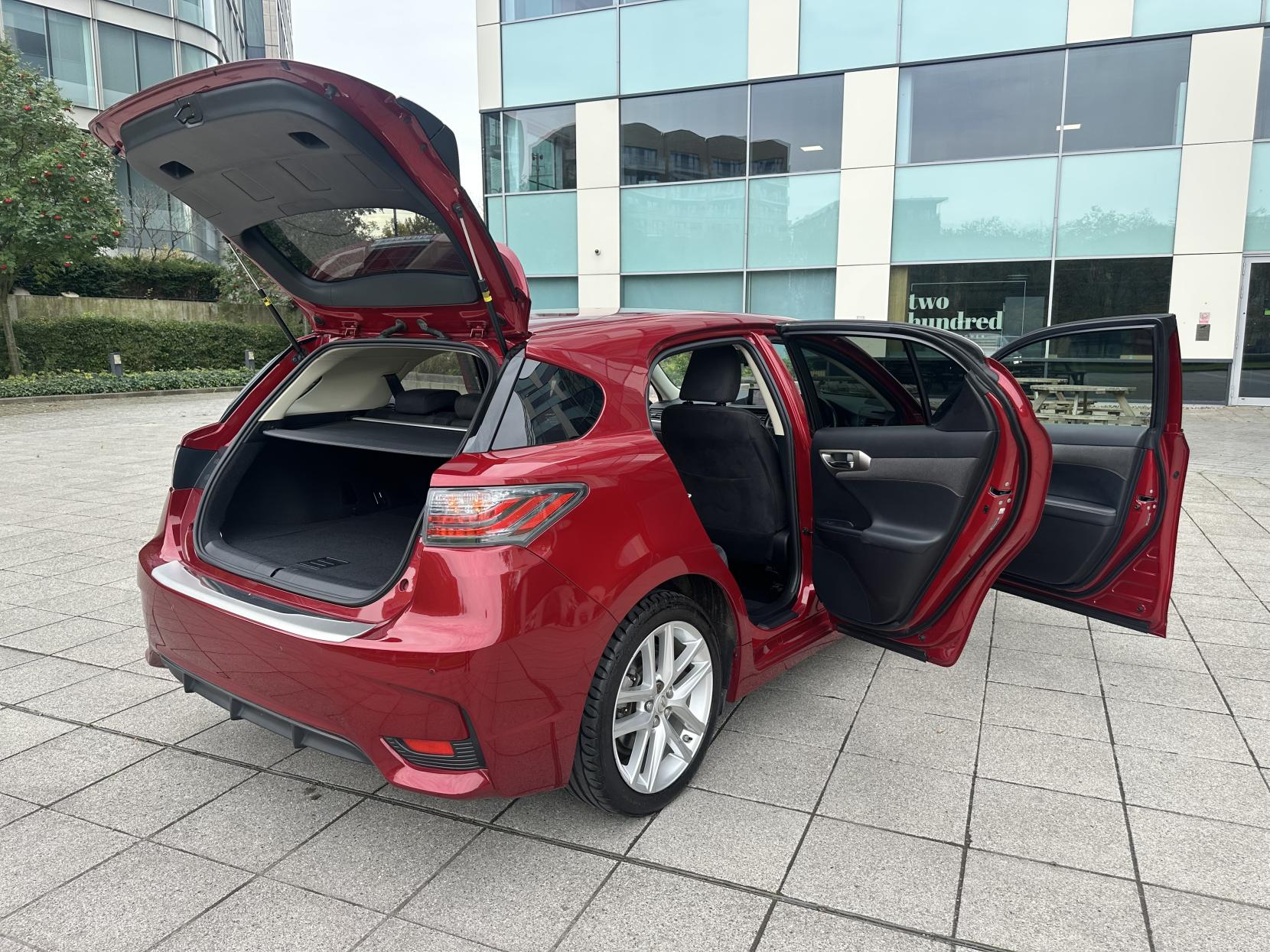 Lexus CT 1.8 200h Advance Hatchback 5dr Petrol Hybrid CVT Euro 6 (s/s) (136 ps)