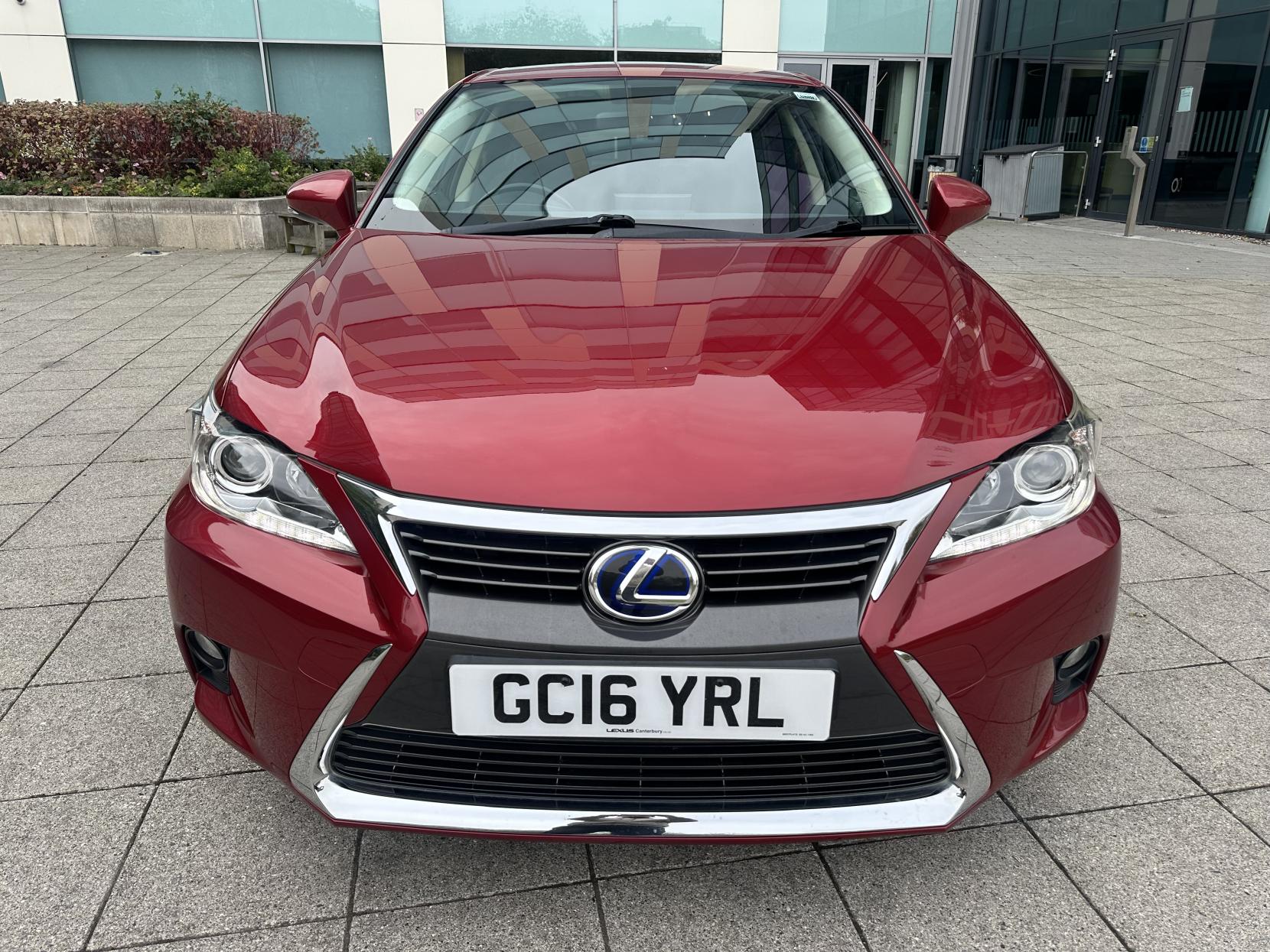 Lexus CT 1.8 200h Advance Hatchback 5dr Petrol Hybrid CVT Euro 6 (s/s) (136 ps)
