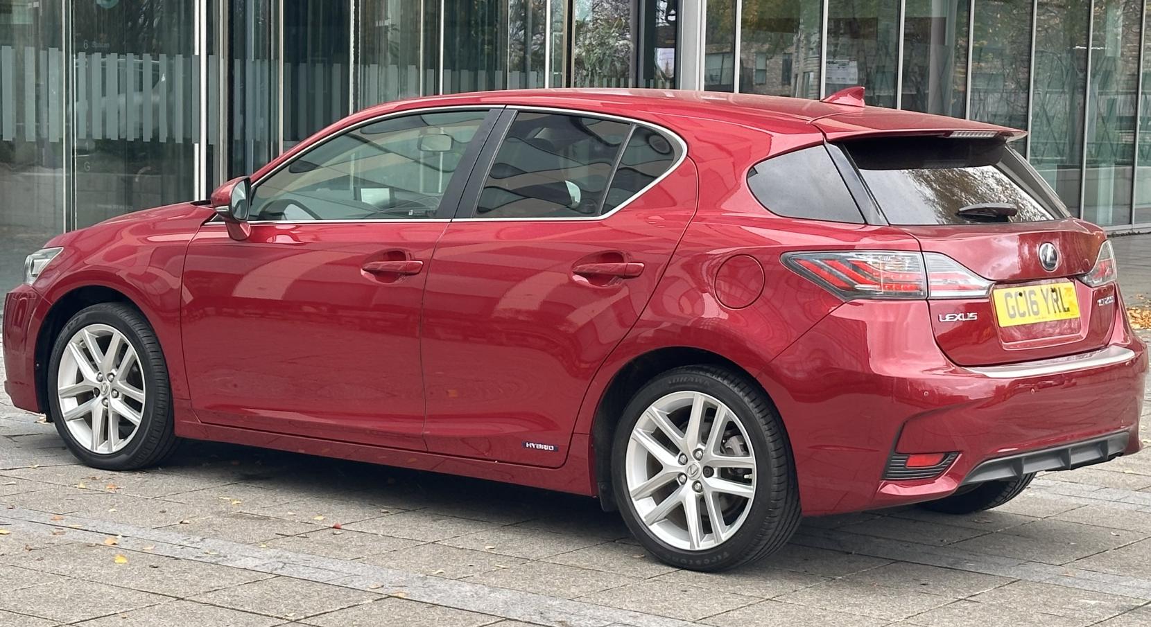 Lexus CT 1.8 200h Advance Hatchback 5dr Petrol Hybrid CVT Euro 6 (s/s) (136 ps)