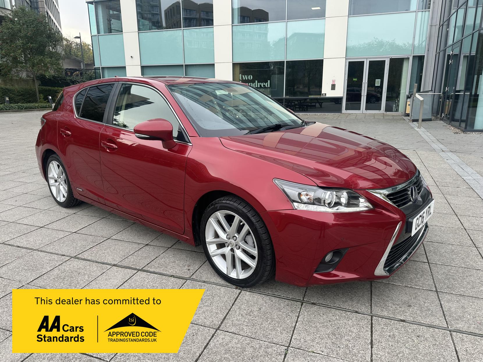 Lexus CT 1.8 200h Advance Hatchback 5dr Petrol Hybrid CVT Euro 6 (s/s) (136 ps)
