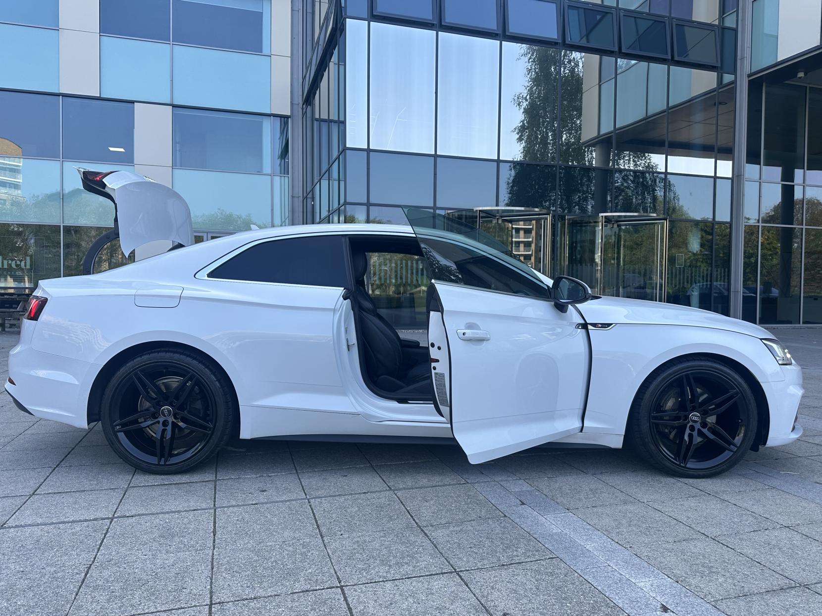 Audi A5 2.0 TDI S line Coupe 2dr Diesel S Tronic quattro Euro 6 (s/s) (190 ps)