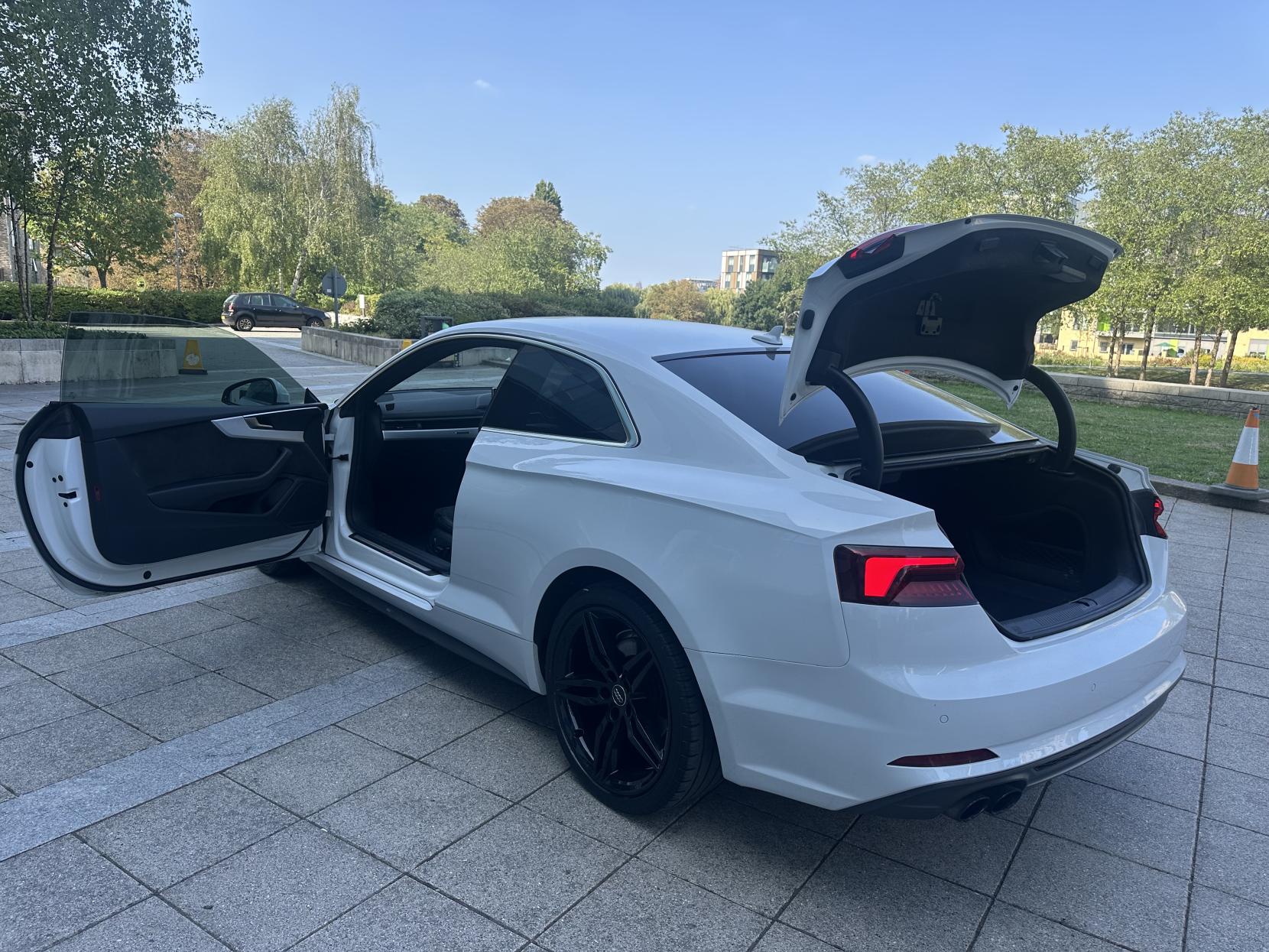 Audi A5 2.0 TDI S line Coupe 2dr Diesel S Tronic quattro Euro 6 (s/s) (190 ps)