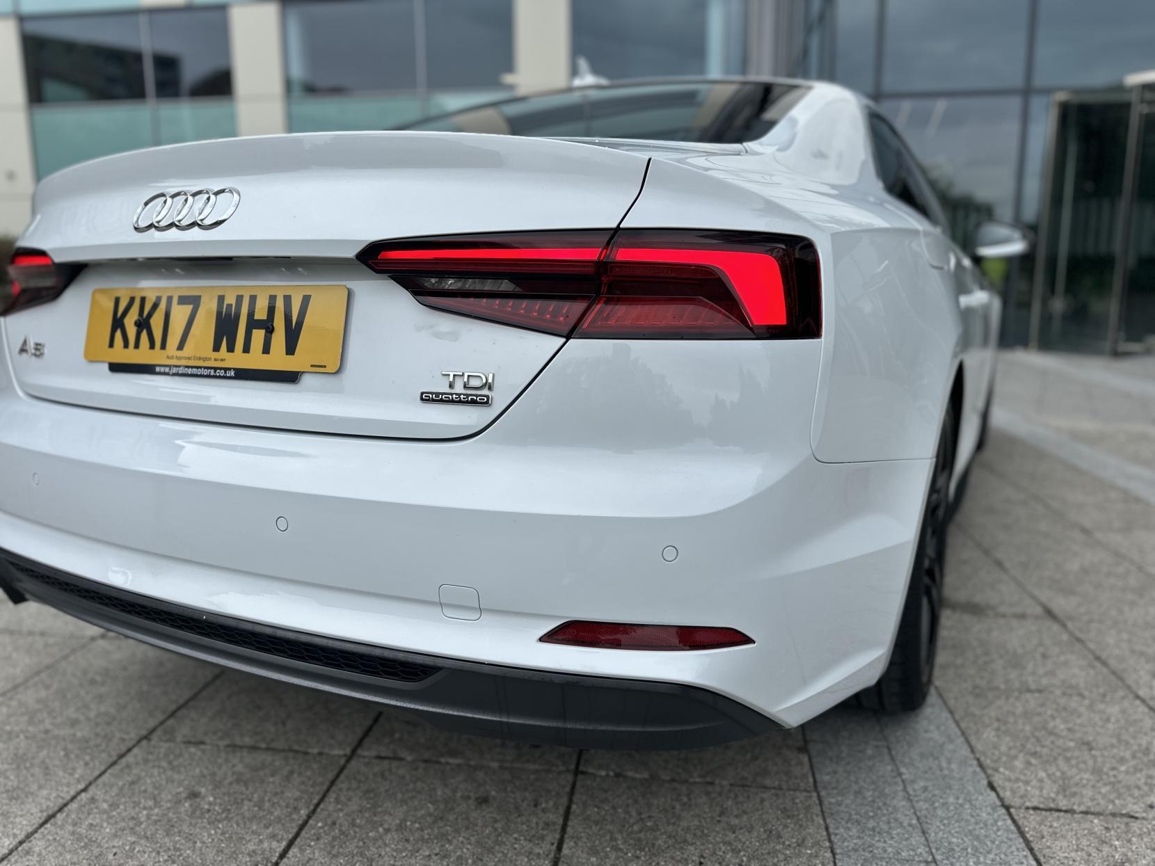 Audi A5 2.0 TDI S line Coupe 2dr Diesel S Tronic quattro Euro 6 (s/s) (190 ps)