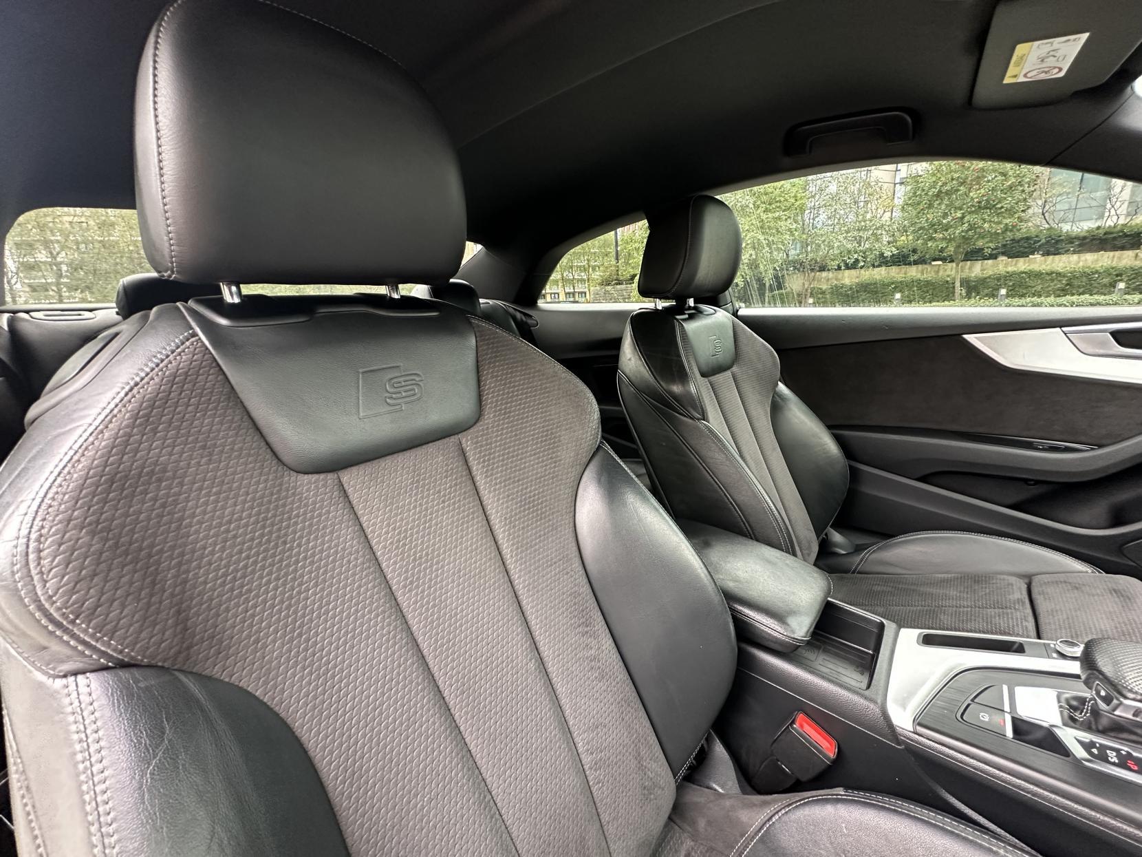Audi A5 2.0 TDI S line Coupe 2dr Diesel S Tronic quattro Euro 6 (s/s) (190 ps)
