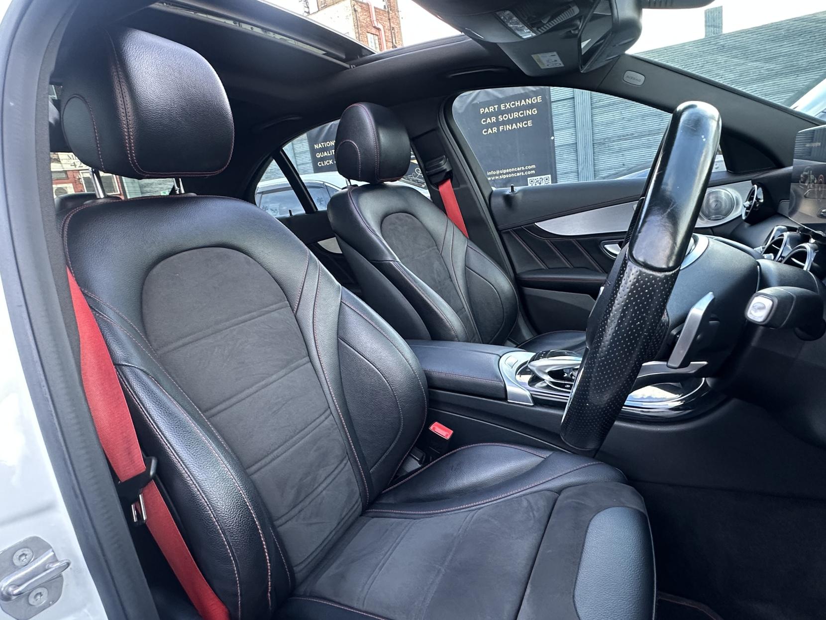 Mercedes-Benz C Class 3.0 C43 V6 AMG (Premium Plus) Saloon 4dr Petrol G-Tronic+ 4MATIC Euro 6 (s/s) (367 ps)