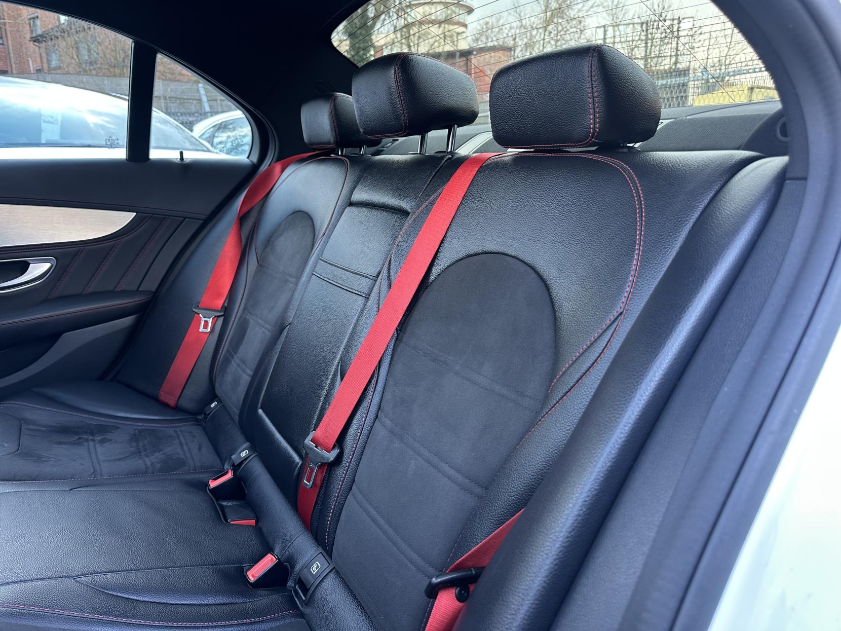 Mercedes-Benz C Class 3.0 C43 V6 AMG (Premium Plus) Saloon 4dr Petrol G-Tronic+ 4MATIC Euro 6 (s/s) (367 ps)