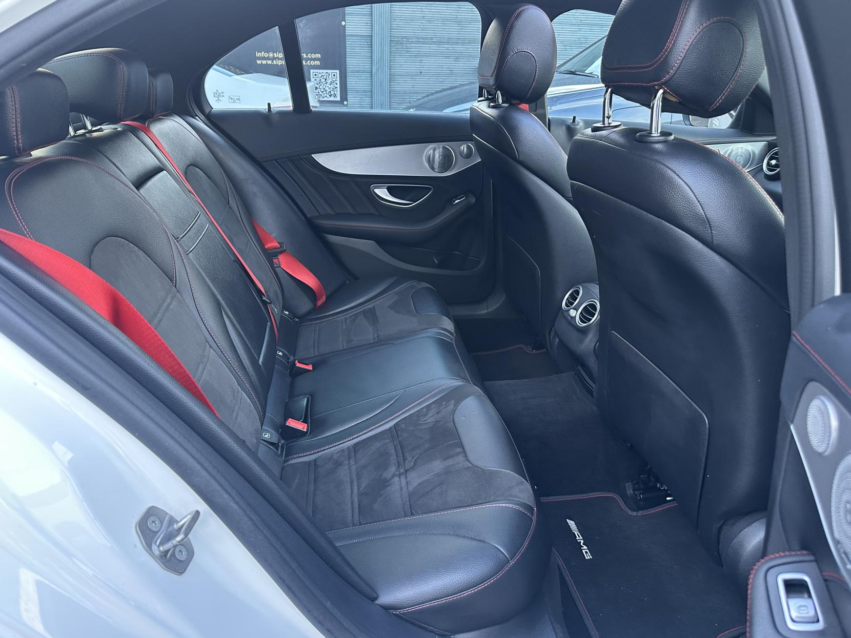 Mercedes-Benz C Class 3.0 C43 V6 AMG (Premium Plus) Saloon 4dr Petrol G-Tronic+ 4MATIC Euro 6 (s/s) (367 ps)