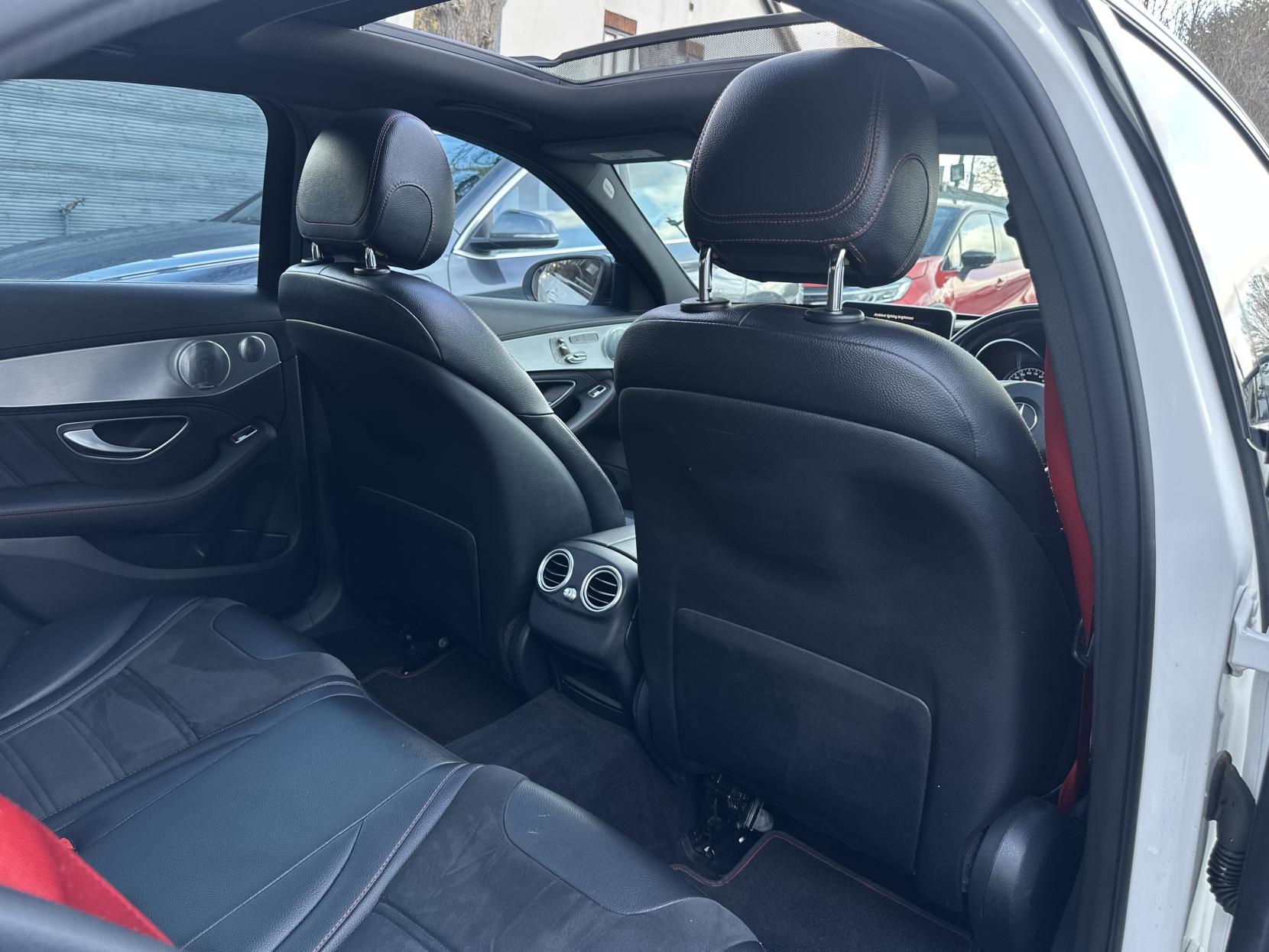 Mercedes-Benz C Class 3.0 C43 V6 AMG (Premium Plus) Saloon 4dr Petrol G-Tronic+ 4MATIC Euro 6 (s/s) (367 ps)