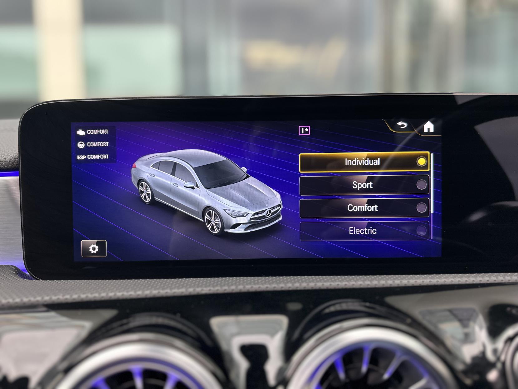 Mercedes-Benz CLA 1.3 CLA250e 15.6kWh AMG Line (Premium Plus) Coupe 4dr Petrol Plug-in Hybrid 8G-DCT Euro 6 (s/s) (218 ps)