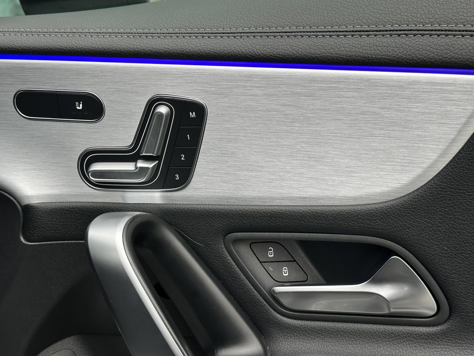 Mercedes-Benz CLA 1.3 CLA250e 15.6kWh AMG Line (Premium Plus) Coupe 4dr Petrol Plug-in Hybrid 8G-DCT Euro 6 (s/s) (218 ps)