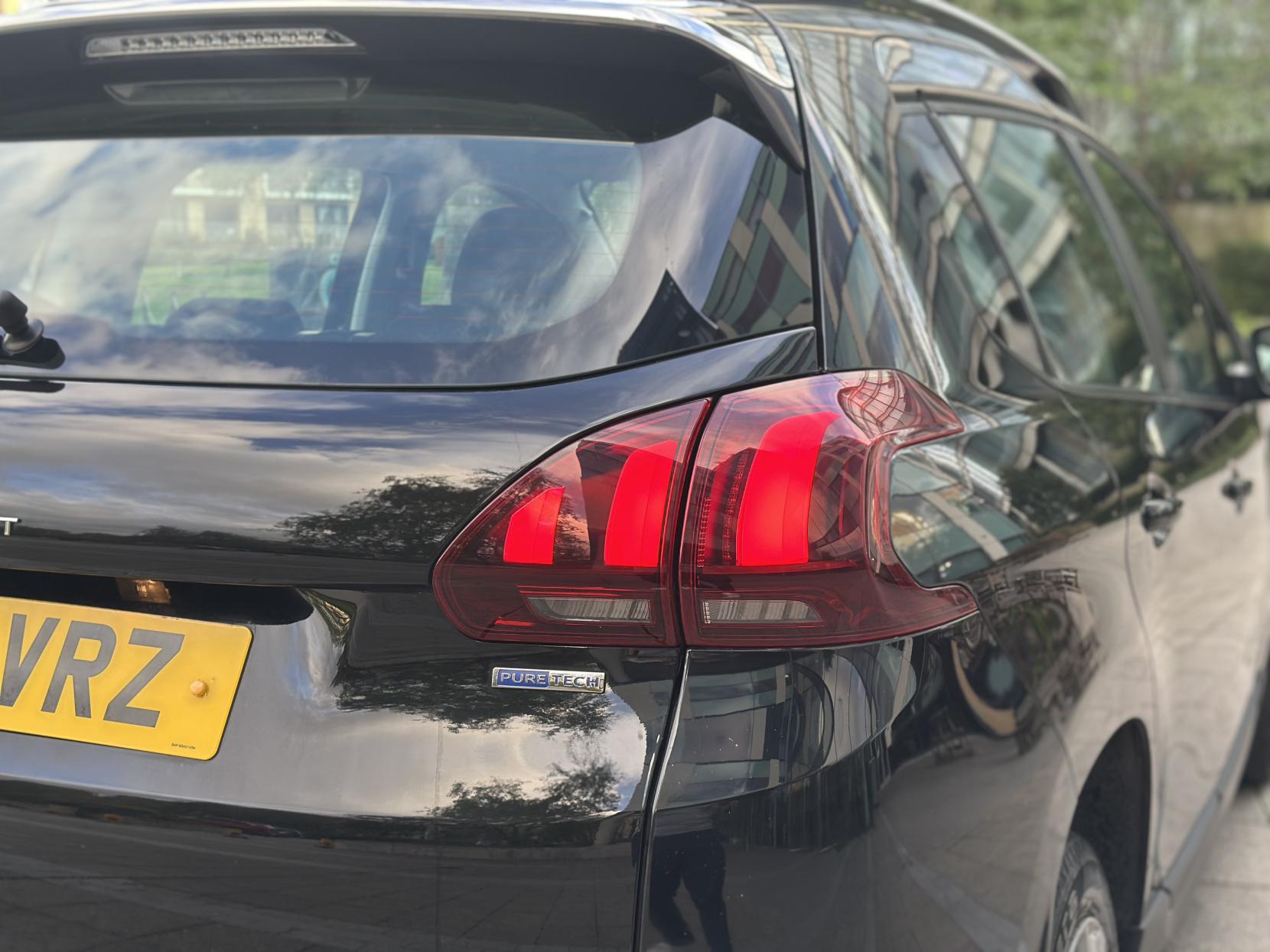 Peugeot 2008 1.2 PureTech Active SUV 5dr Petrol Manual Euro 6 (82 ps)