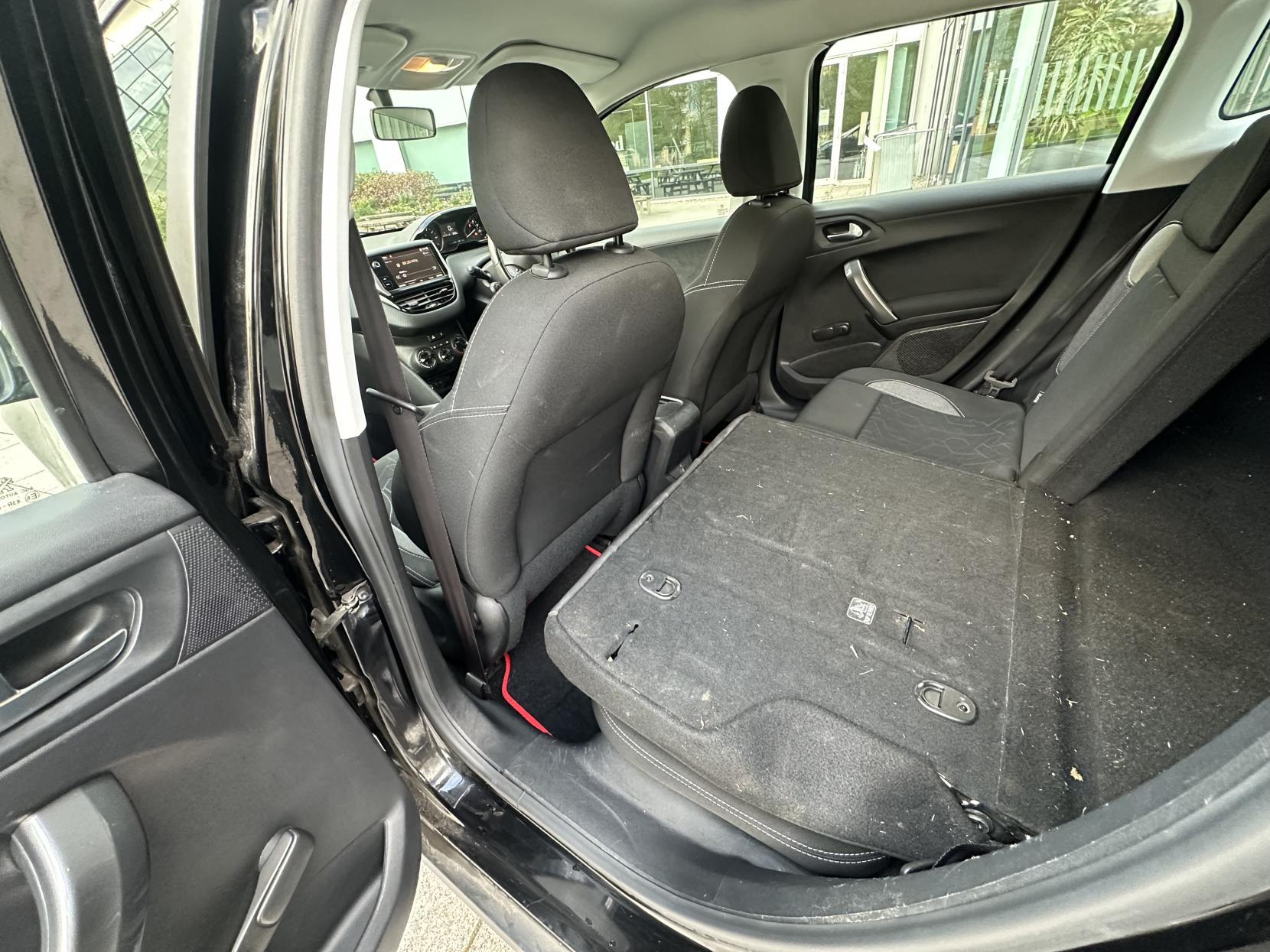 Peugeot 2008 1.2 PureTech Active SUV 5dr Petrol Manual Euro 6 (82 ps)