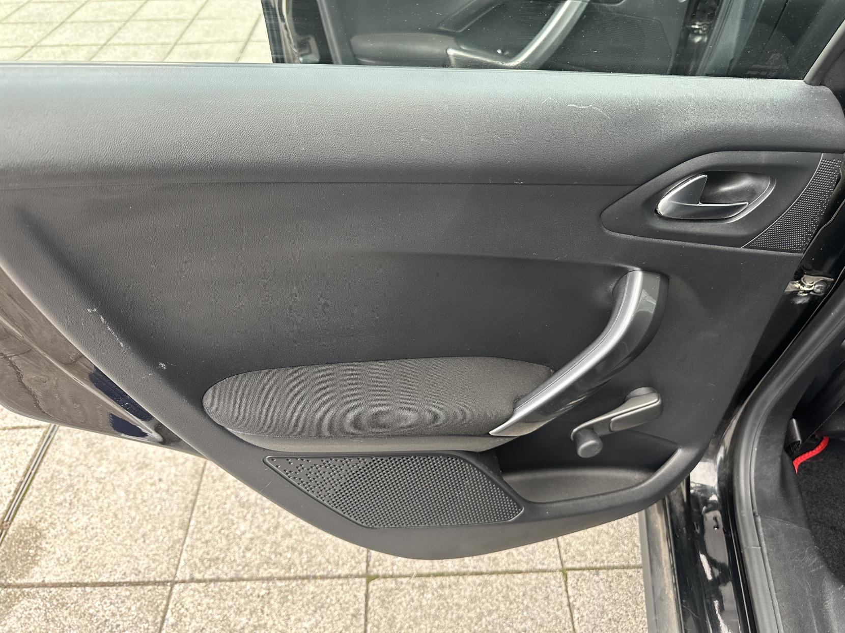 Peugeot 2008 1.2 PureTech Active SUV 5dr Petrol Manual Euro 6 (82 ps)