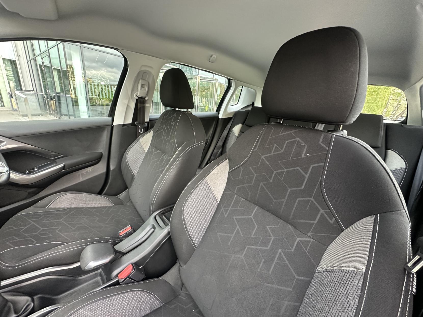 Peugeot 2008 1.2 PureTech Active SUV 5dr Petrol Manual Euro 6 (82 ps)