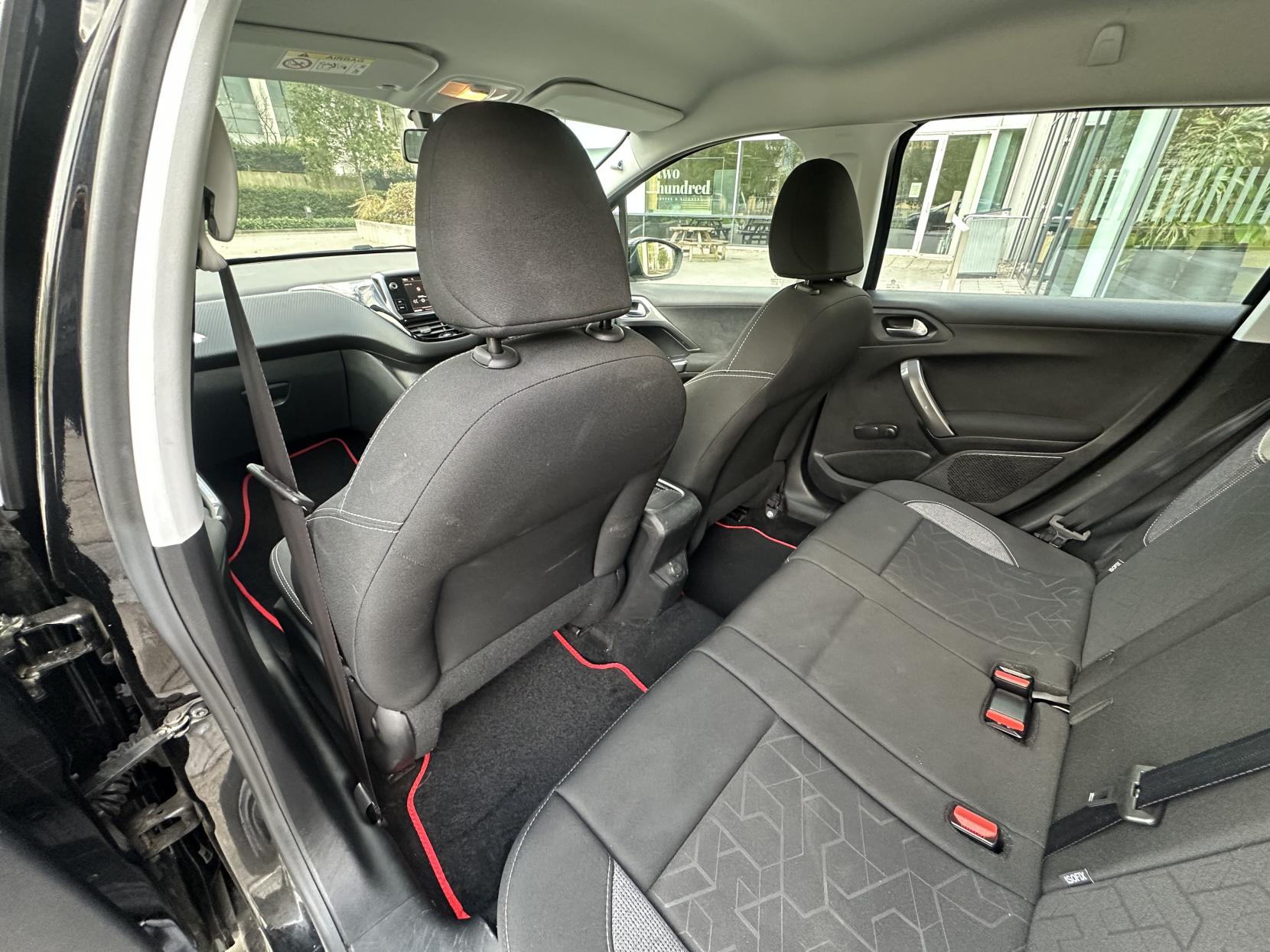 Peugeot 2008 1.2 PureTech Active SUV 5dr Petrol Manual Euro 6 (82 ps)