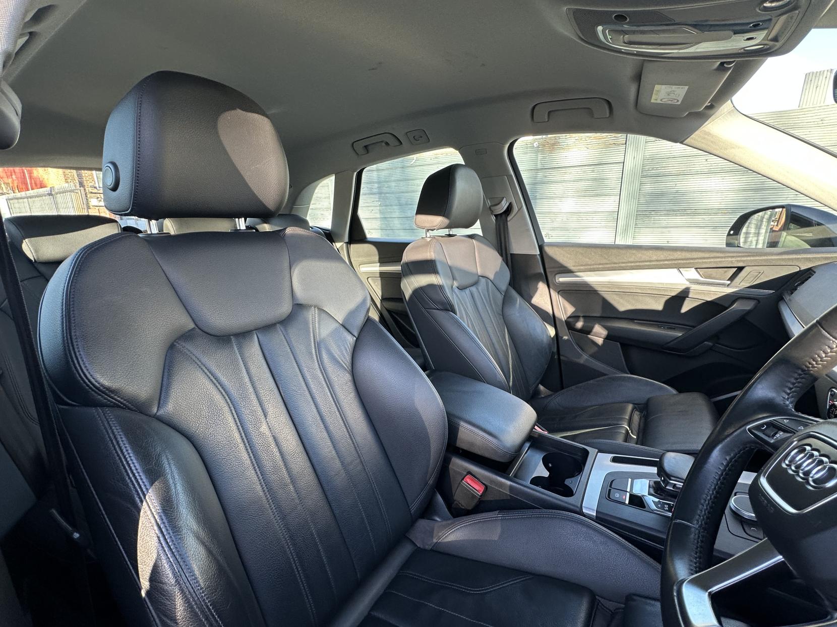 Audi Q5 2.0 TFSI Sport SUV 5dr Petrol S Tronic quattro Euro 6 (s/s) (252 ps)