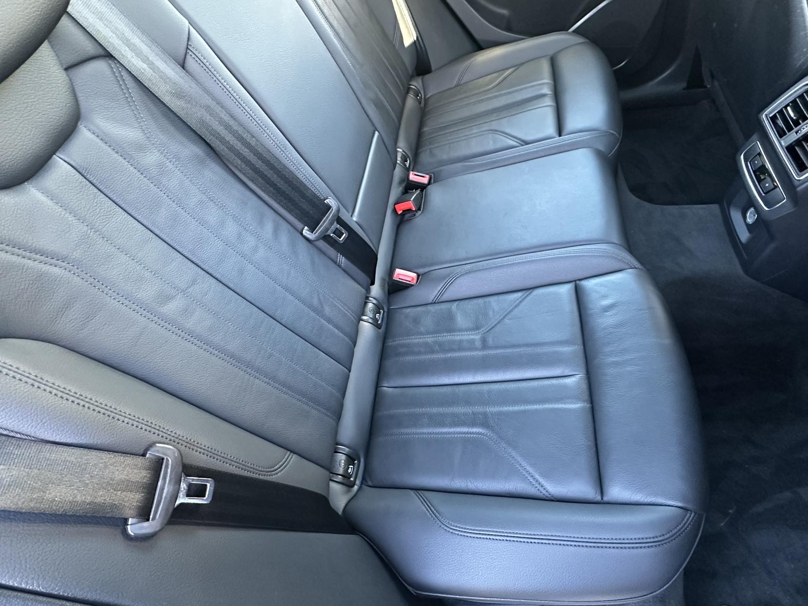 Audi Q5 2.0 TFSI Sport SUV 5dr Petrol S Tronic quattro Euro 6 (s/s) (252 ps)