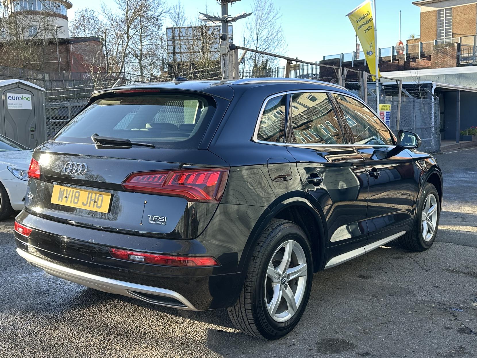 Audi Q5 2.0 TFSI Sport SUV 5dr Petrol S Tronic quattro Euro 6 (s/s) (252 ps)