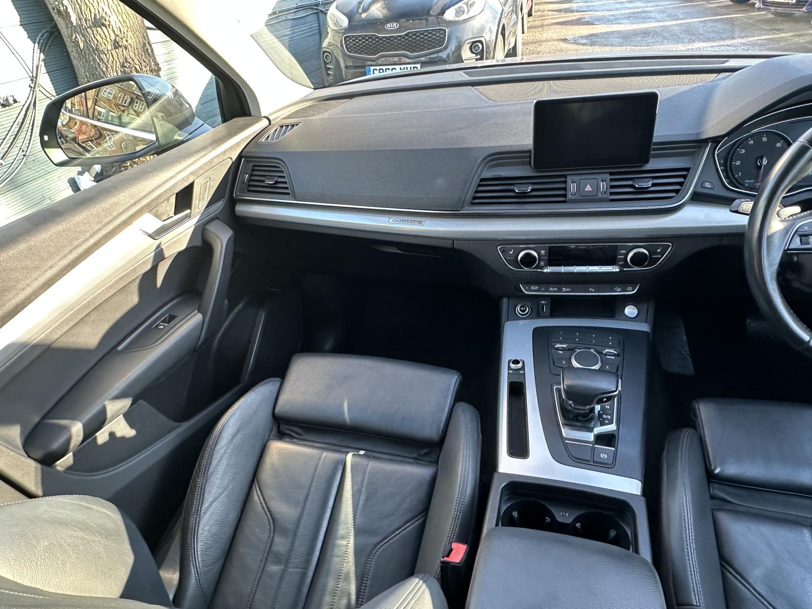 Audi Q5 2.0 TFSI Sport SUV 5dr Petrol S Tronic quattro Euro 6 (s/s) (252 ps)