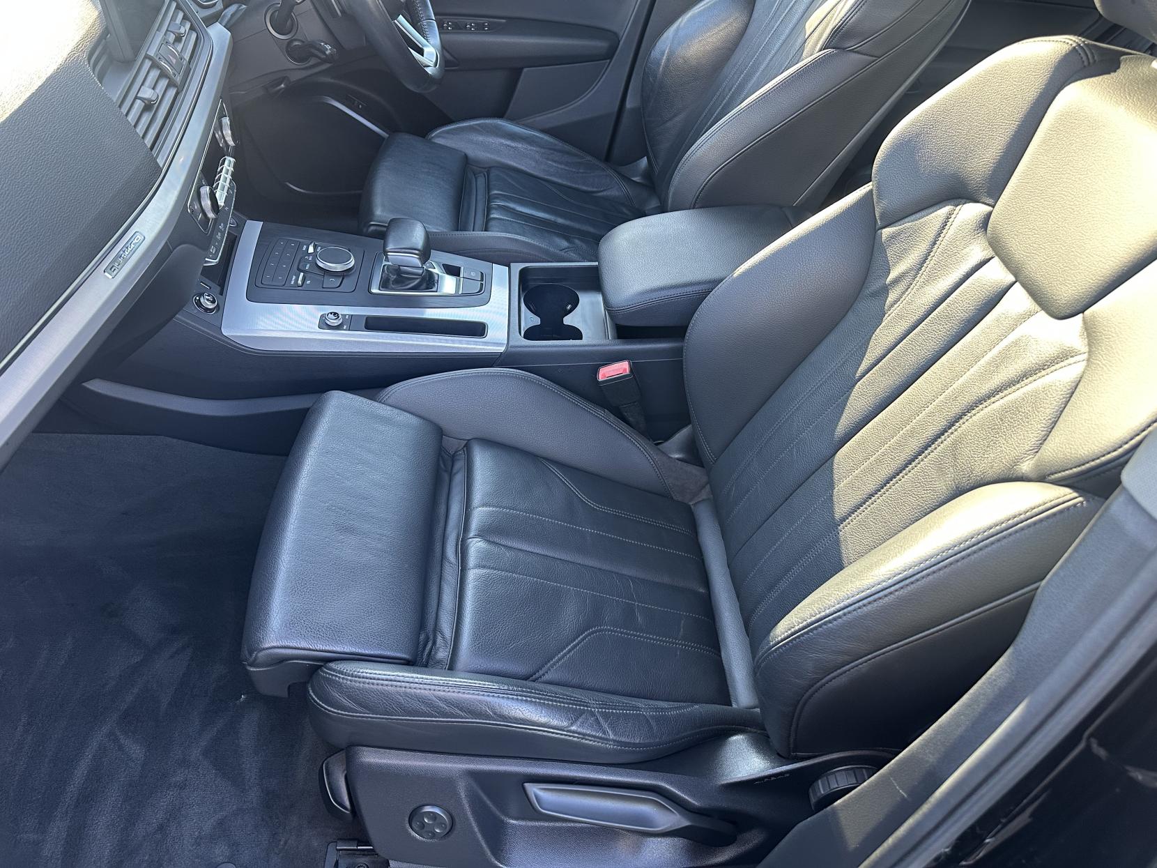 Audi Q5 2.0 TFSI Sport SUV 5dr Petrol S Tronic quattro Euro 6 (s/s) (252 ps)