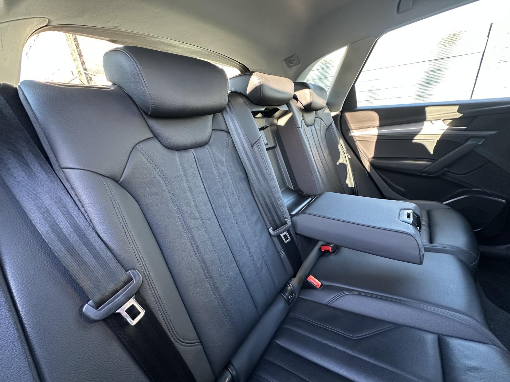 Audi Q5 2.0 TFSI Sport SUV 5dr Petrol S Tronic quattro Euro 6 (s/s) (252 ps)