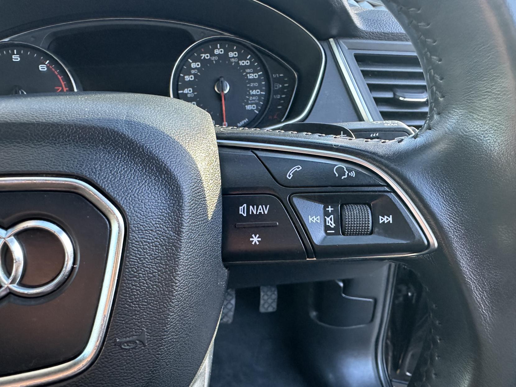 Audi Q5 2.0 TFSI Sport SUV 5dr Petrol S Tronic quattro Euro 6 (s/s) (252 ps)