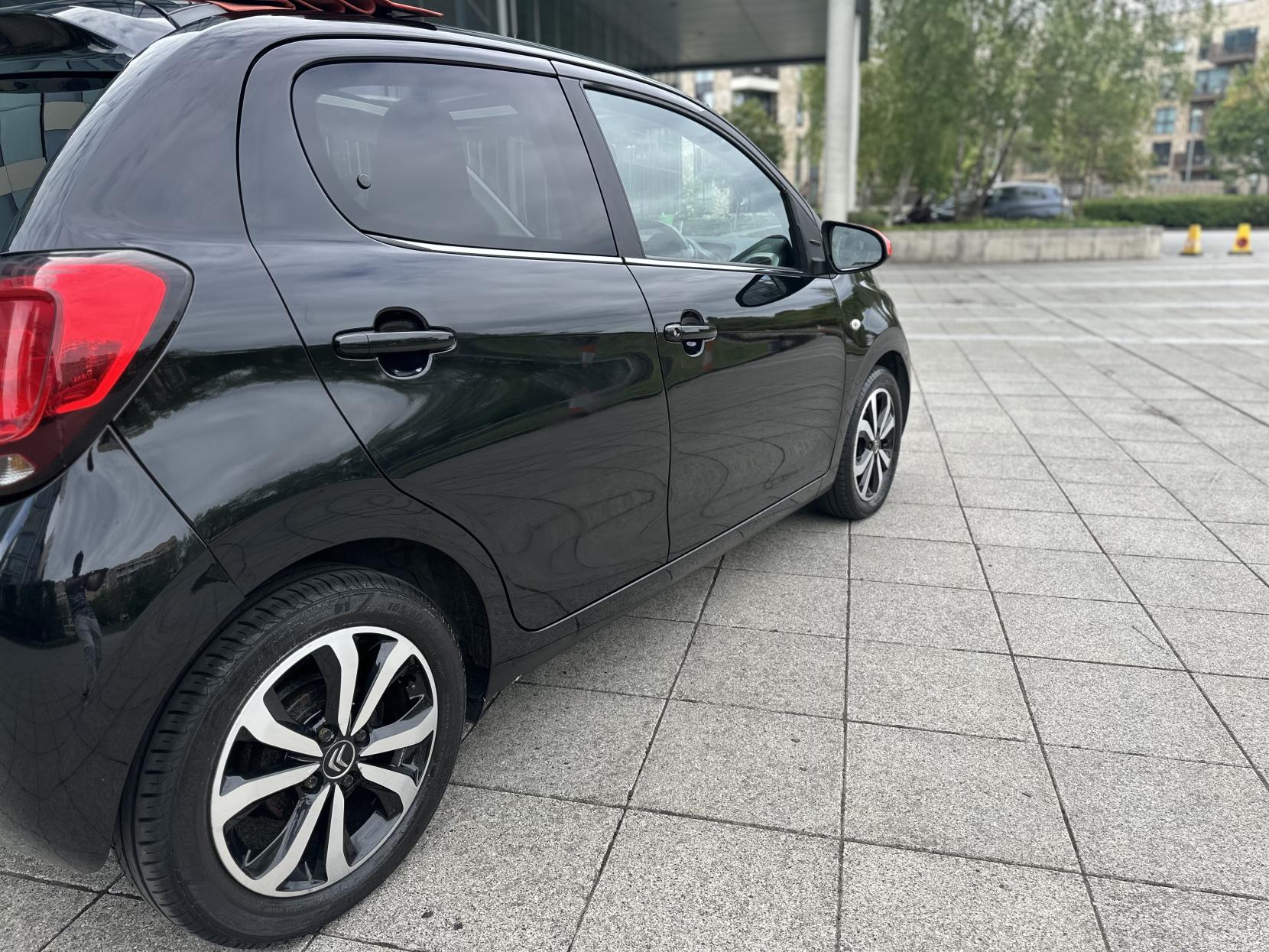 Citroen C1 1.2 PureTech Flair Airscape 5dr Petrol Manual Euro 5 (Euro 5) (82 ps)