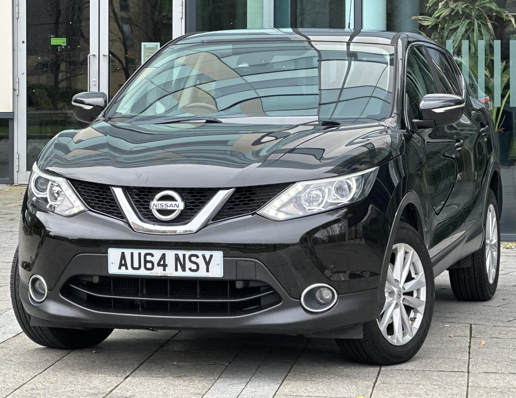 Nissan Qashqai 1.2 DIG-T Acenta Premium SUV 5dr Petrol Manual 2WD Euro 5 (s/s) (115 ps)