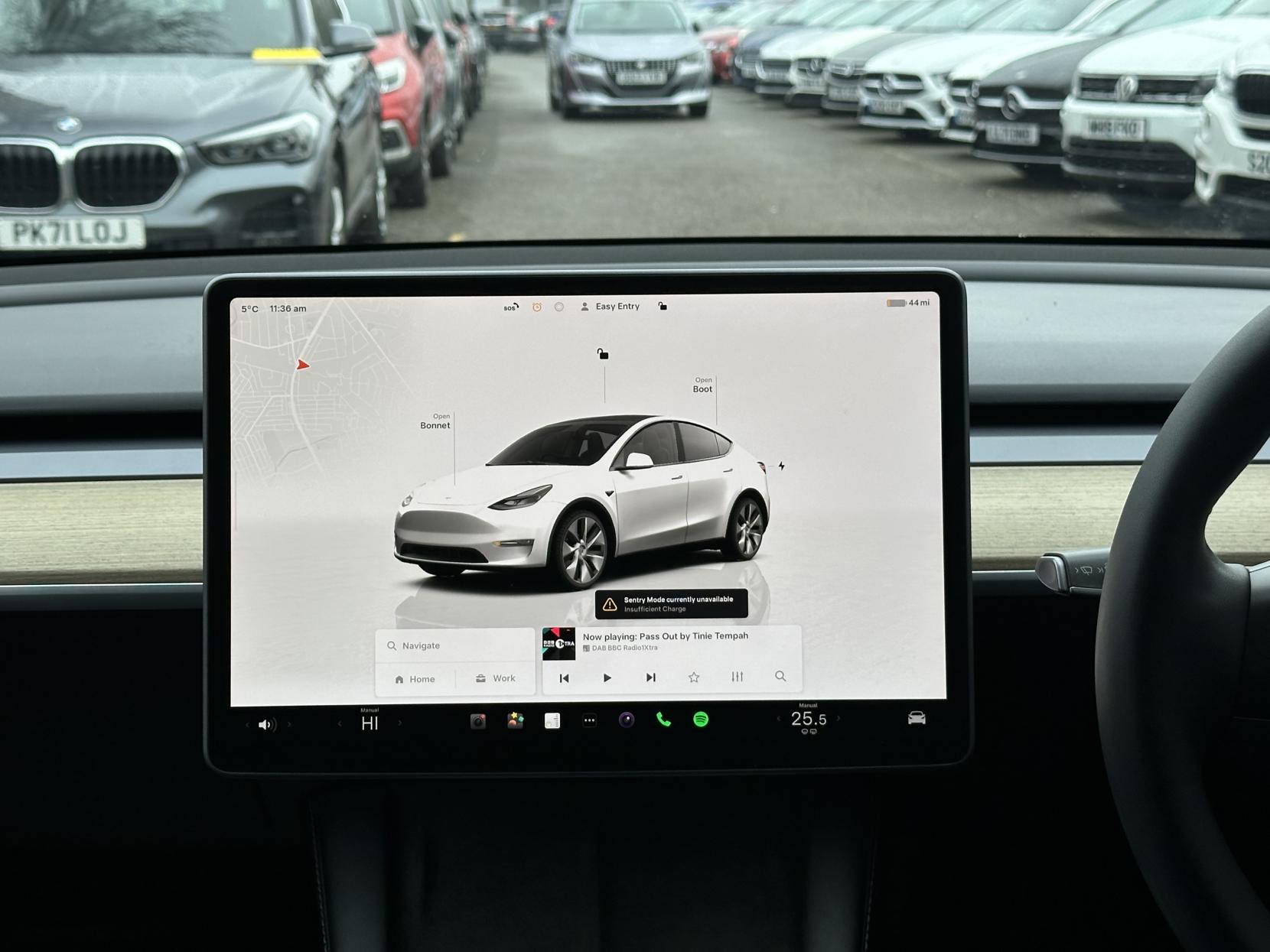 Tesla Model Y SUV (2021 - 2024)