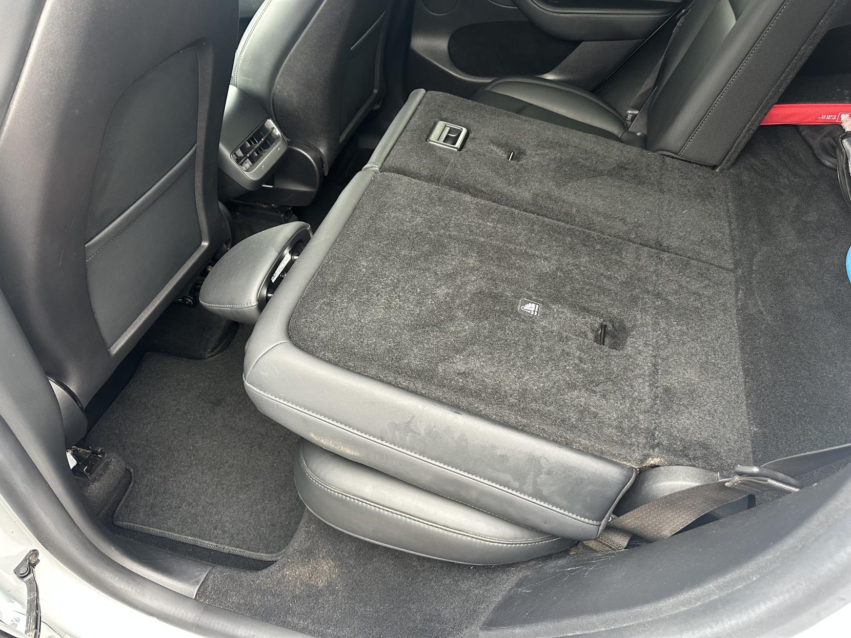 Tesla Model Y SUV 5dr Electric Auto RWD (346 ps)