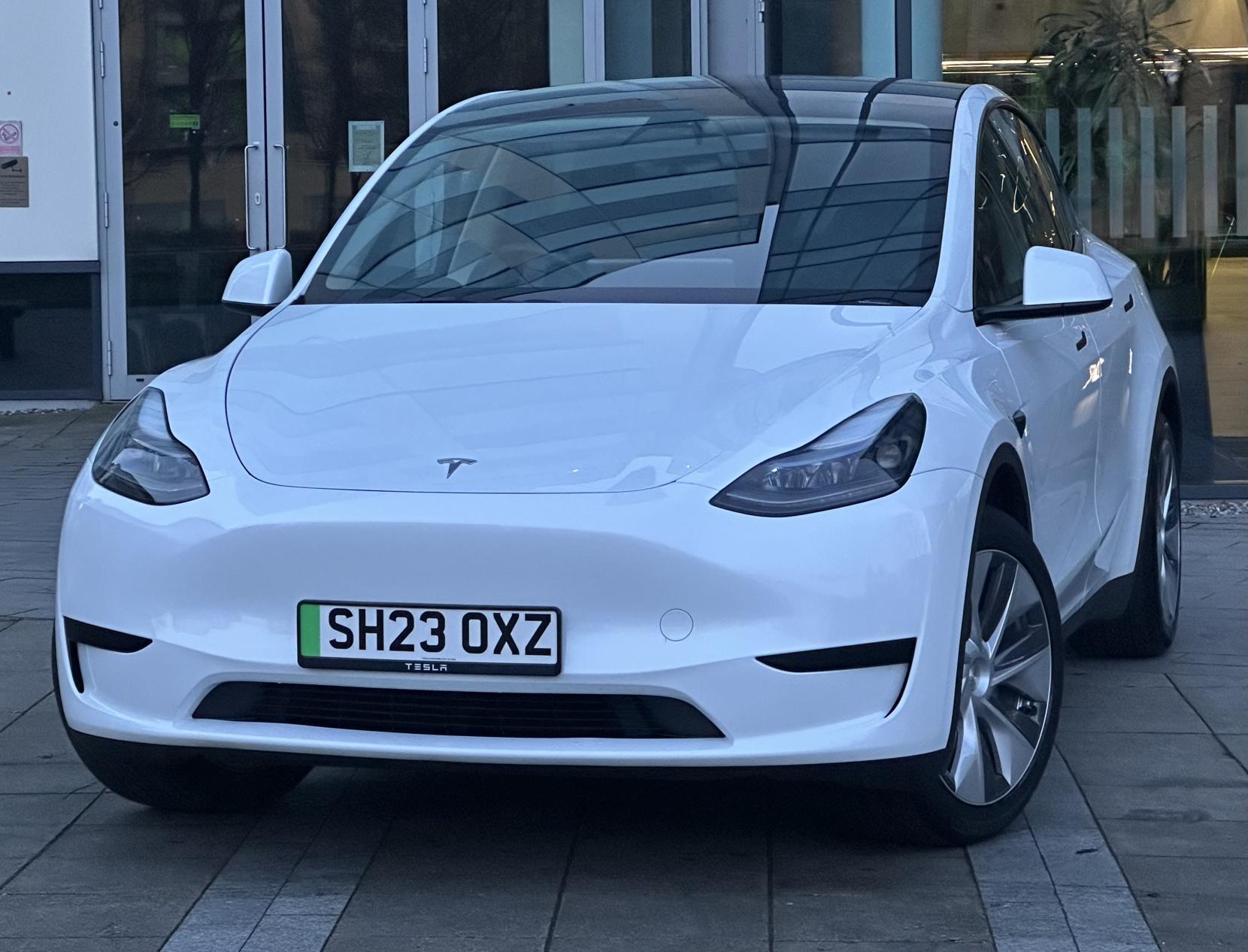 Tesla Model Y SUV 5dr Electric Auto RWD (346 ps)