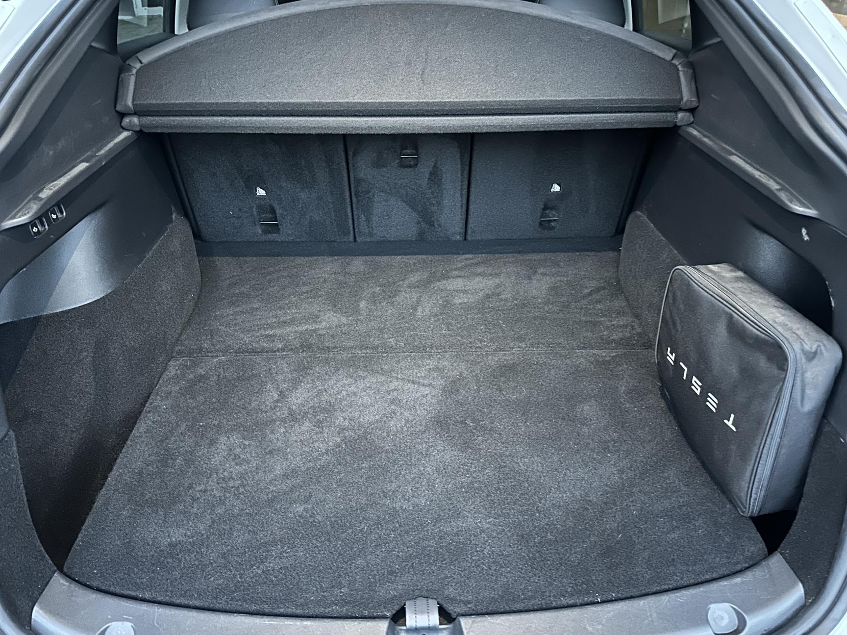 Tesla Model Y SUV 5dr Electric Auto RWD (346 ps)