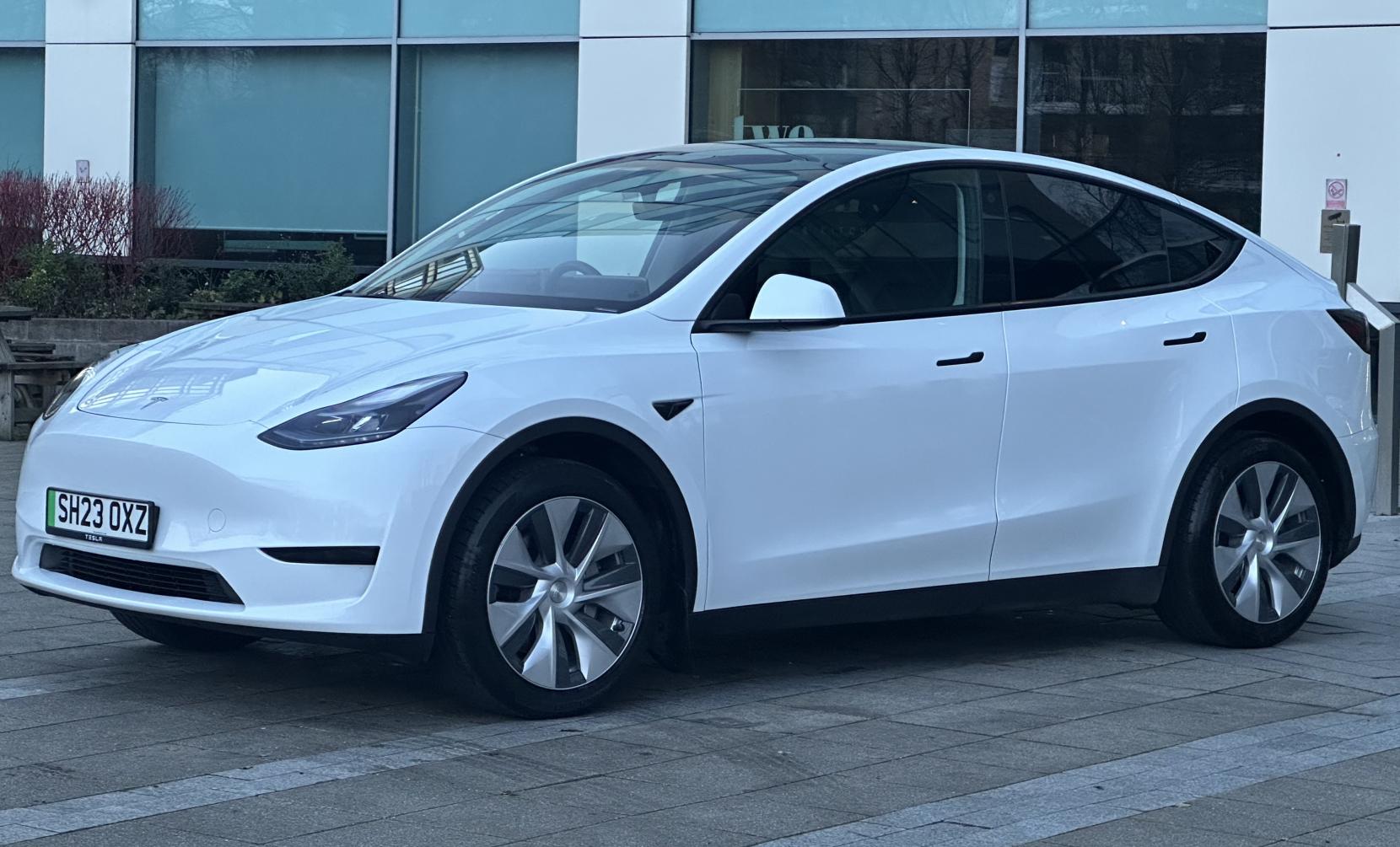 Tesla Model Y SUV 5dr Electric Auto RWD (346 ps)