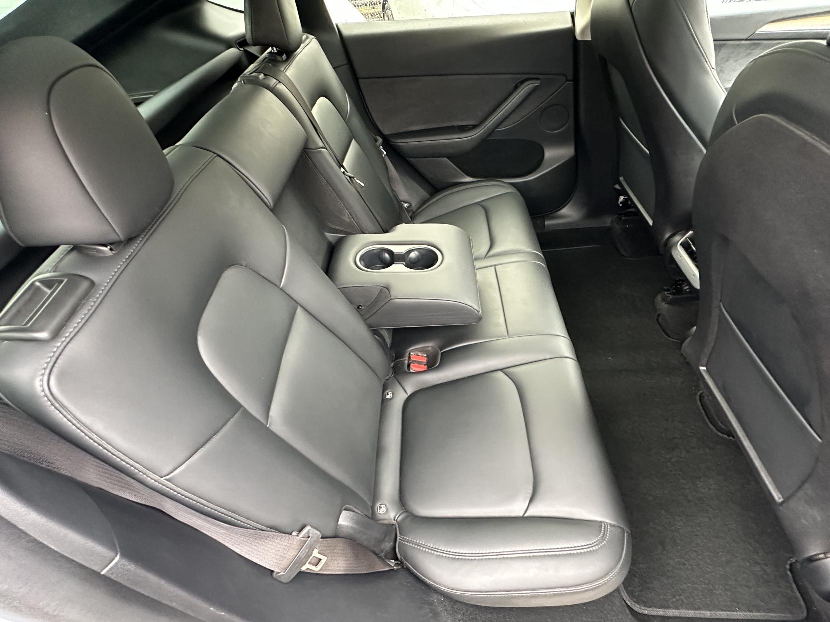 Tesla Model Y SUV 5dr Electric Auto RWD (346 ps)