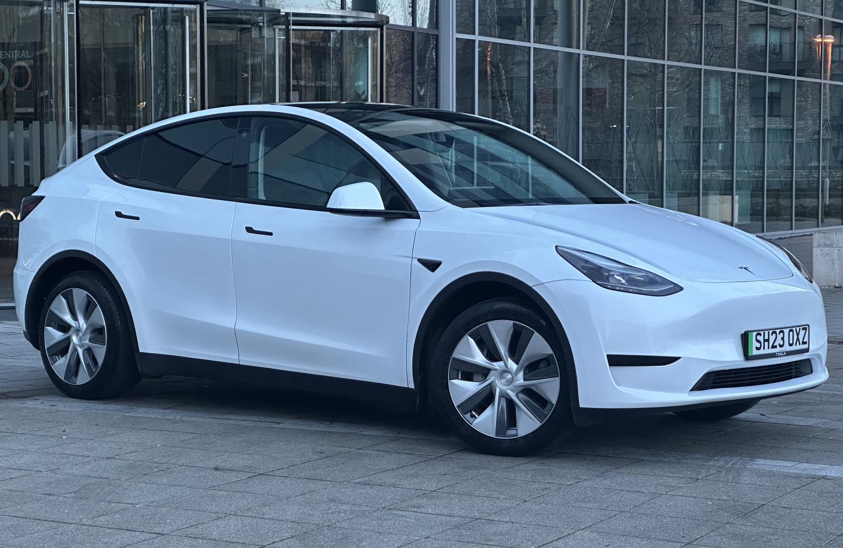 Tesla Model Y SUV 5dr Electric Auto RWD (346 ps)