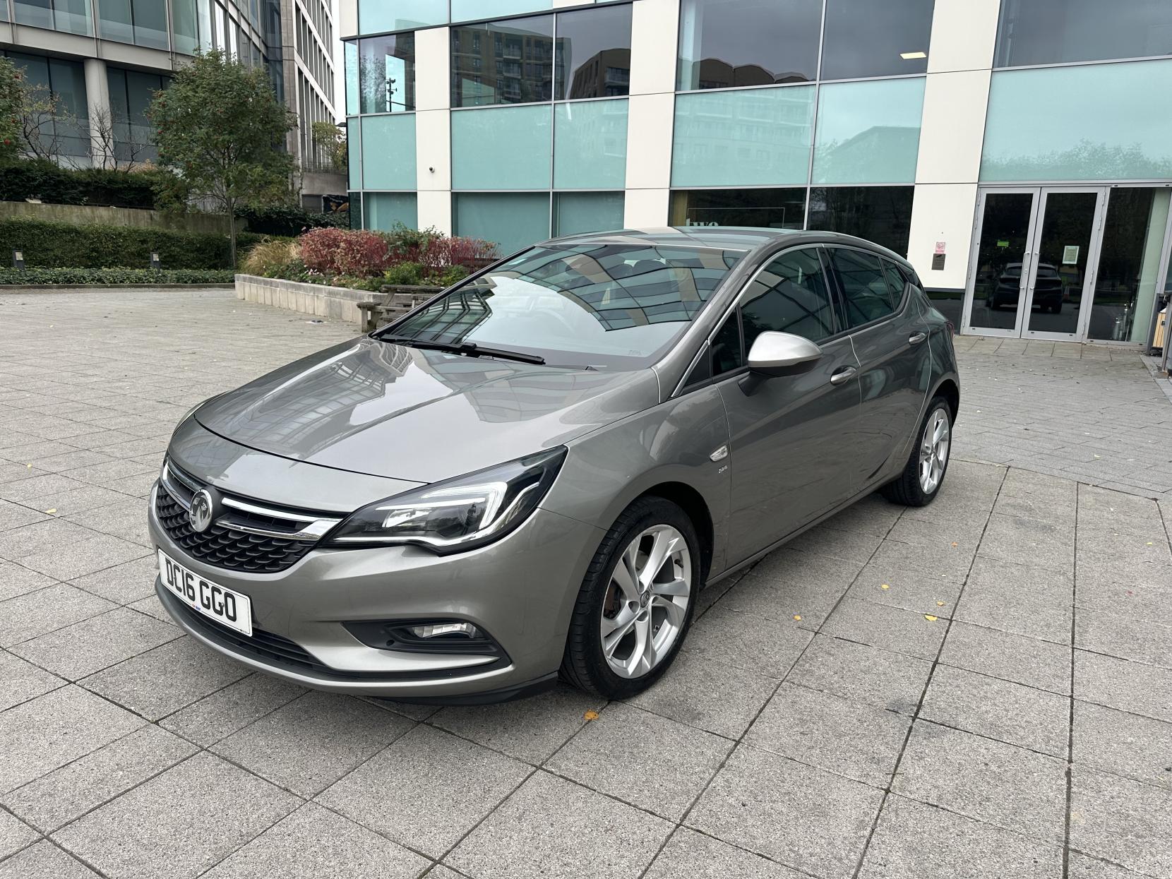 Vauxhall Astra 1.4i Turbo SRi Nav Hatchback 5dr Petrol Manual Euro 6 (150 ps)