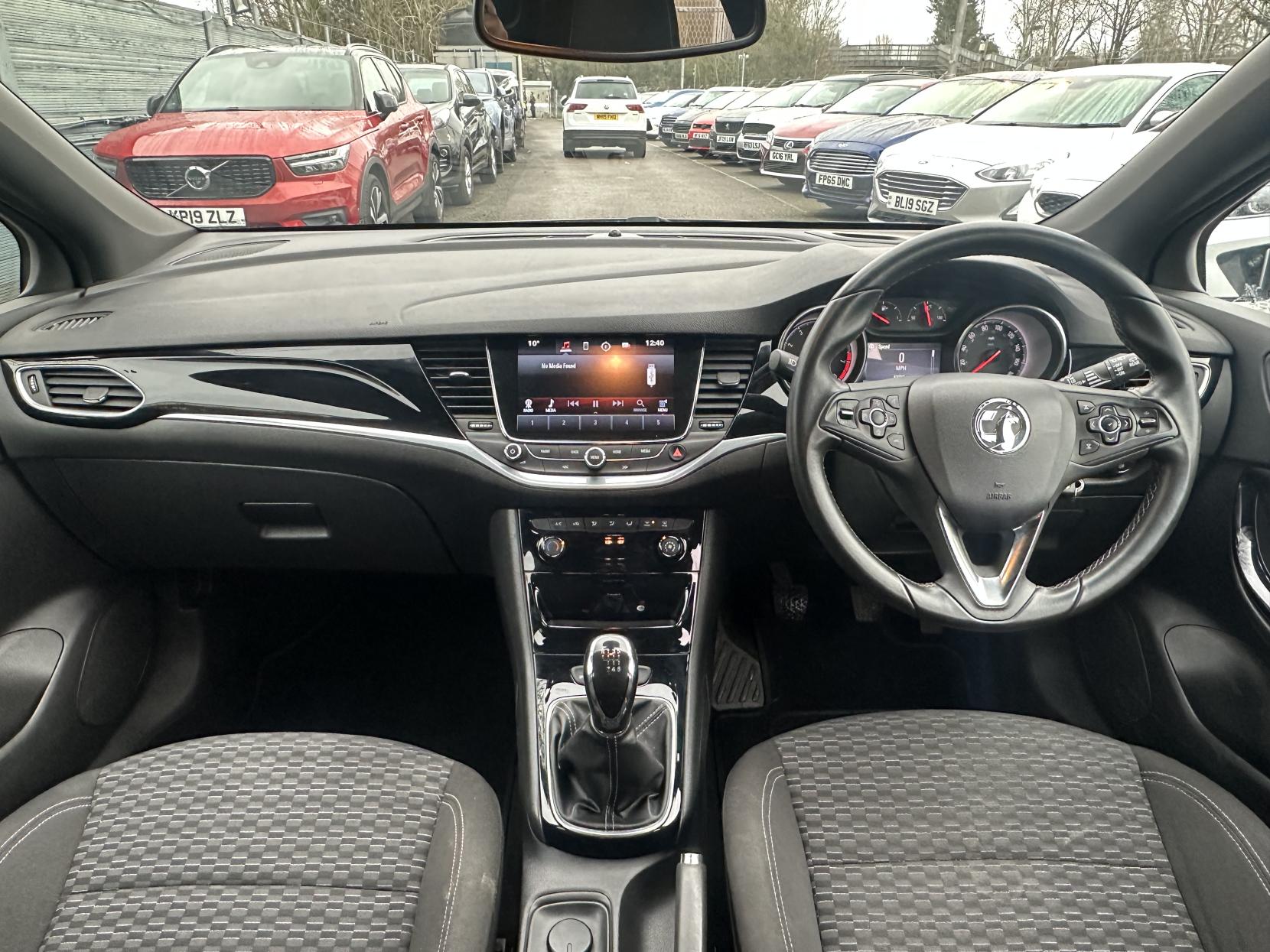 Vauxhall Astra 1.4i Turbo SRi Nav Hatchback 5dr Petrol Manual Euro 6 (150 ps)