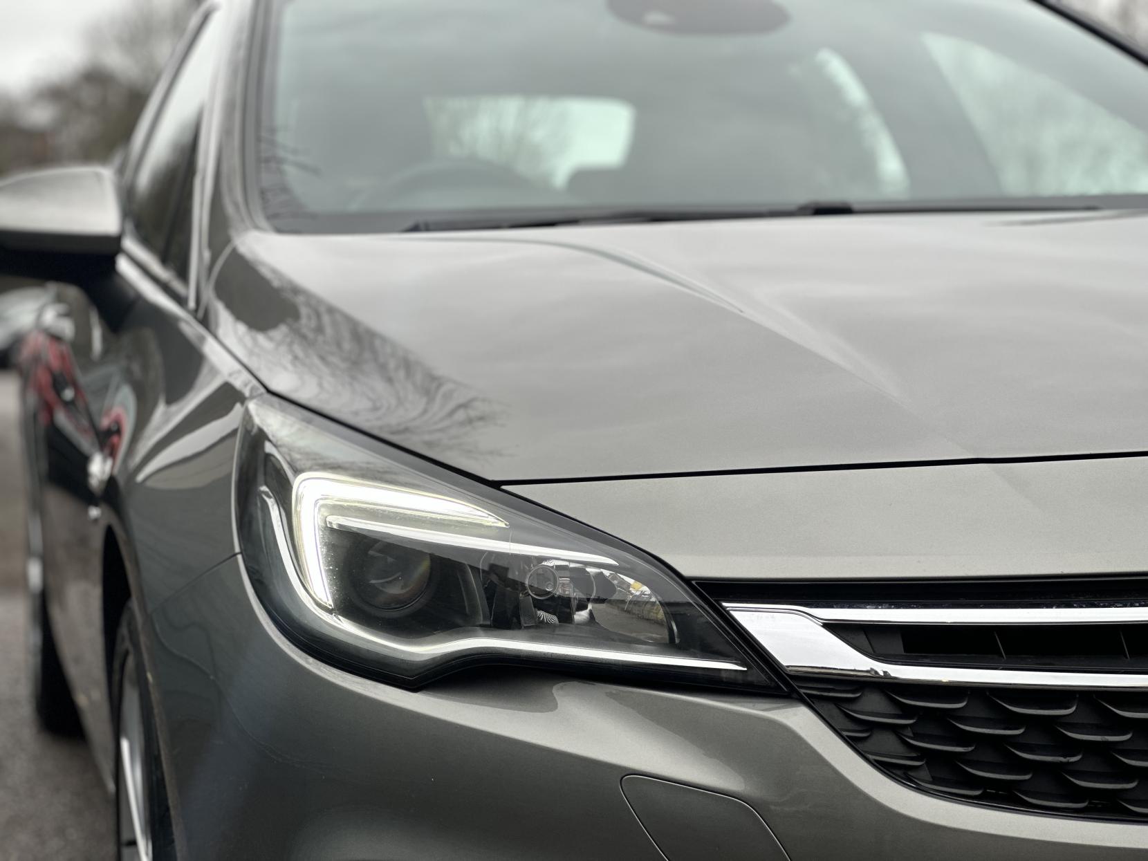 Vauxhall Astra 1.4i Turbo SRi Nav Hatchback 5dr Petrol Manual Euro 6 (150 ps)