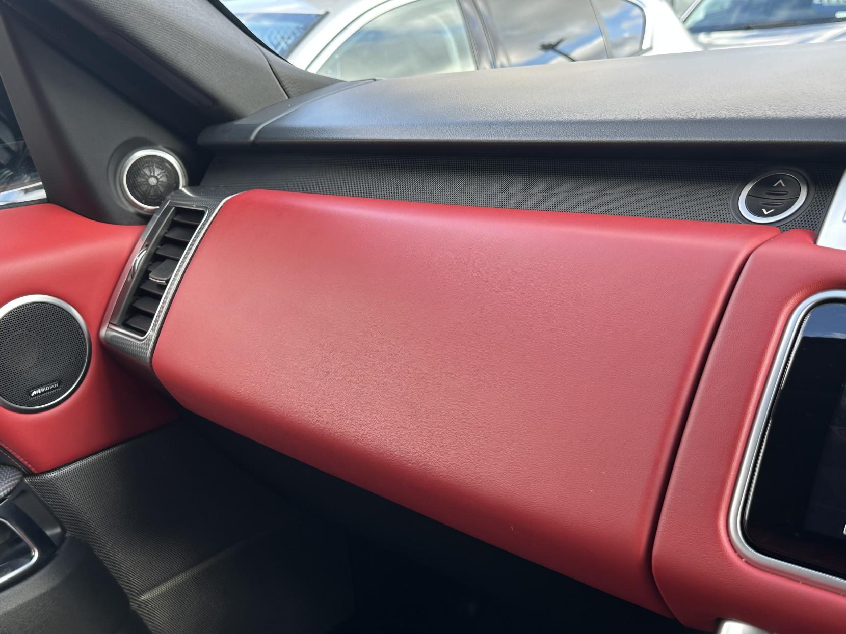 Land Rover Range Rover Sport 3.0 SD V6 HSE Dynamic SUV 5dr Diesel Auto 4WD Euro 6 (s/s) (306 ps)