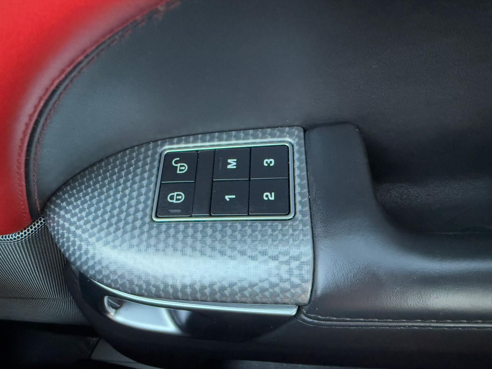 Land Rover Range Rover Sport 3.0 SD V6 HSE Dynamic SUV 5dr Diesel Auto 4WD Euro 6 (s/s) (306 ps)