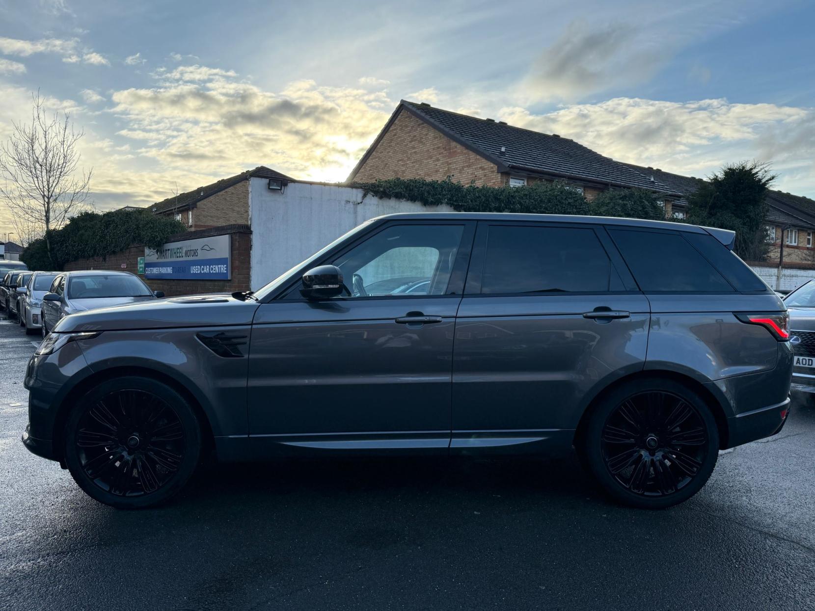 Land Rover Range Rover Sport 3.0 SD V6 HSE Dynamic SUV 5dr Diesel Auto 4WD Euro 6 (s/s) (306 ps)