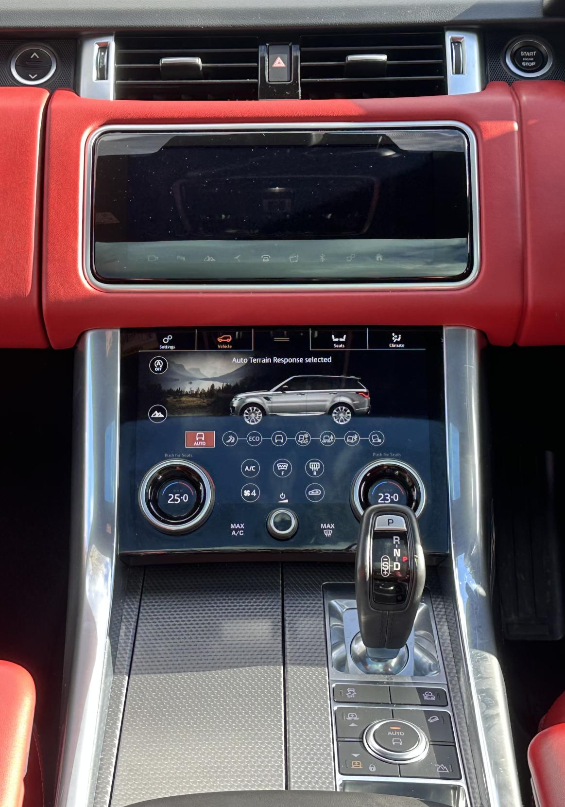 Land Rover Range Rover Sport 3.0 SD V6 HSE Dynamic SUV 5dr Diesel Auto 4WD Euro 6 (s/s) (306 ps)