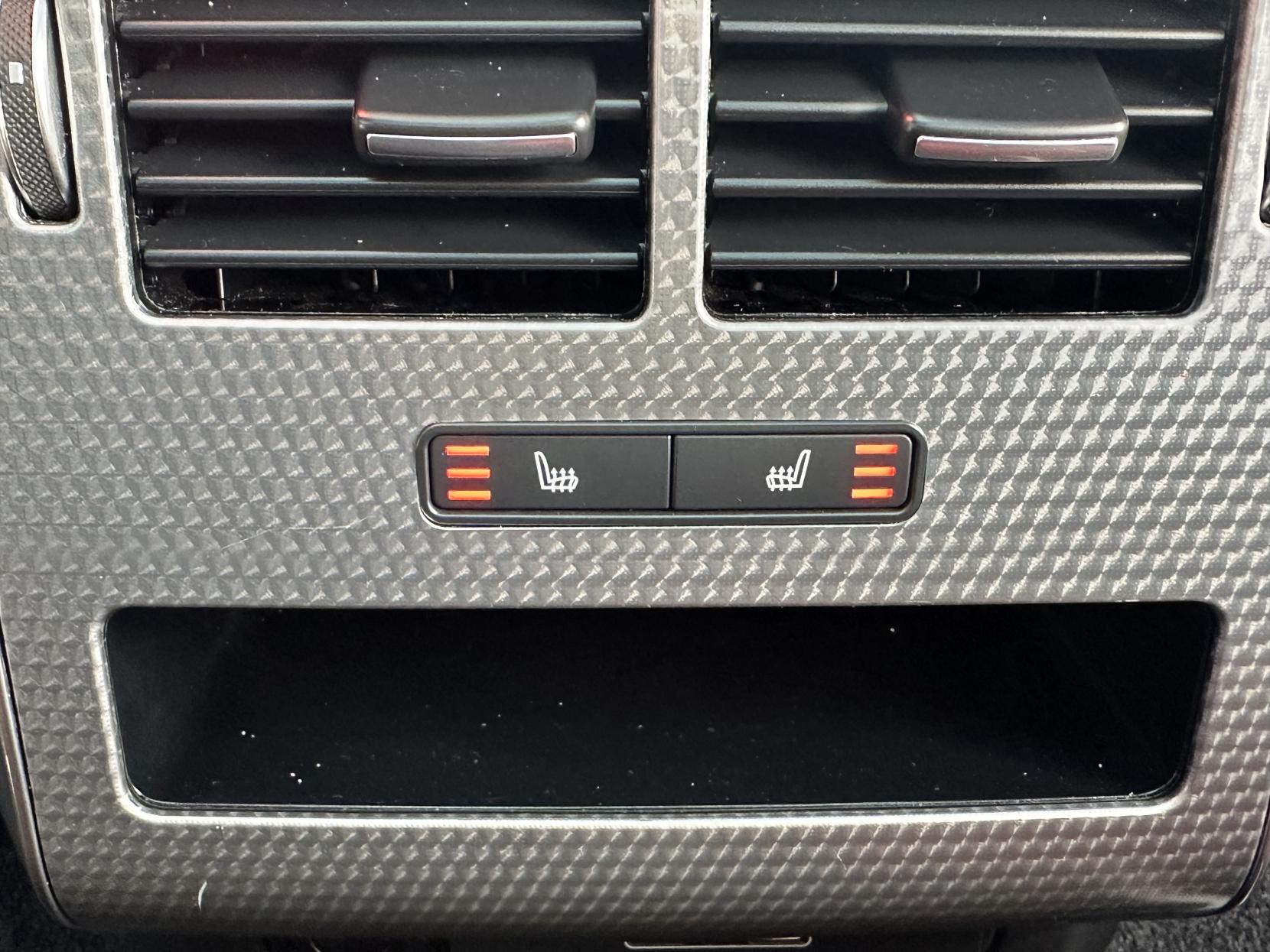 Land Rover Range Rover Sport 3.0 SD V6 HSE Dynamic SUV 5dr Diesel Auto 4WD Euro 6 (s/s) (306 ps)