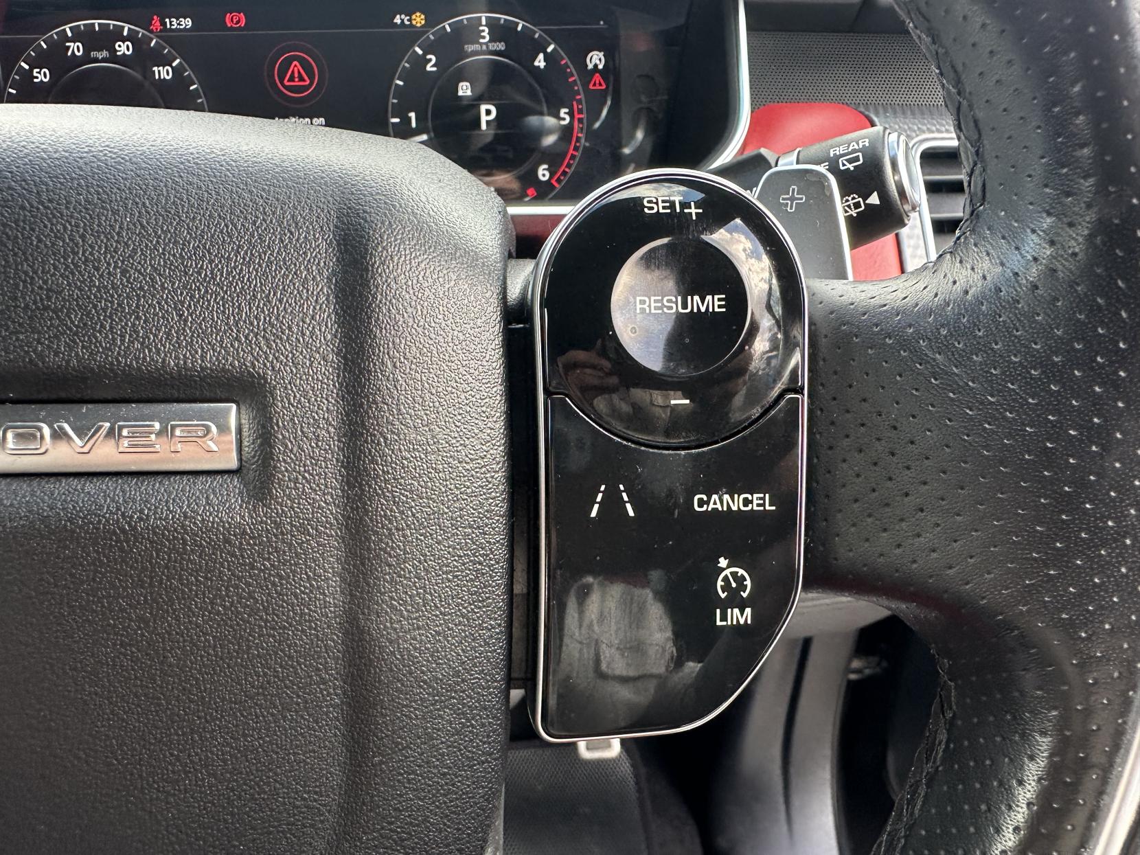 Land Rover Range Rover Sport 3.0 SD V6 HSE Dynamic SUV 5dr Diesel Auto 4WD Euro 6 (s/s) (306 ps)