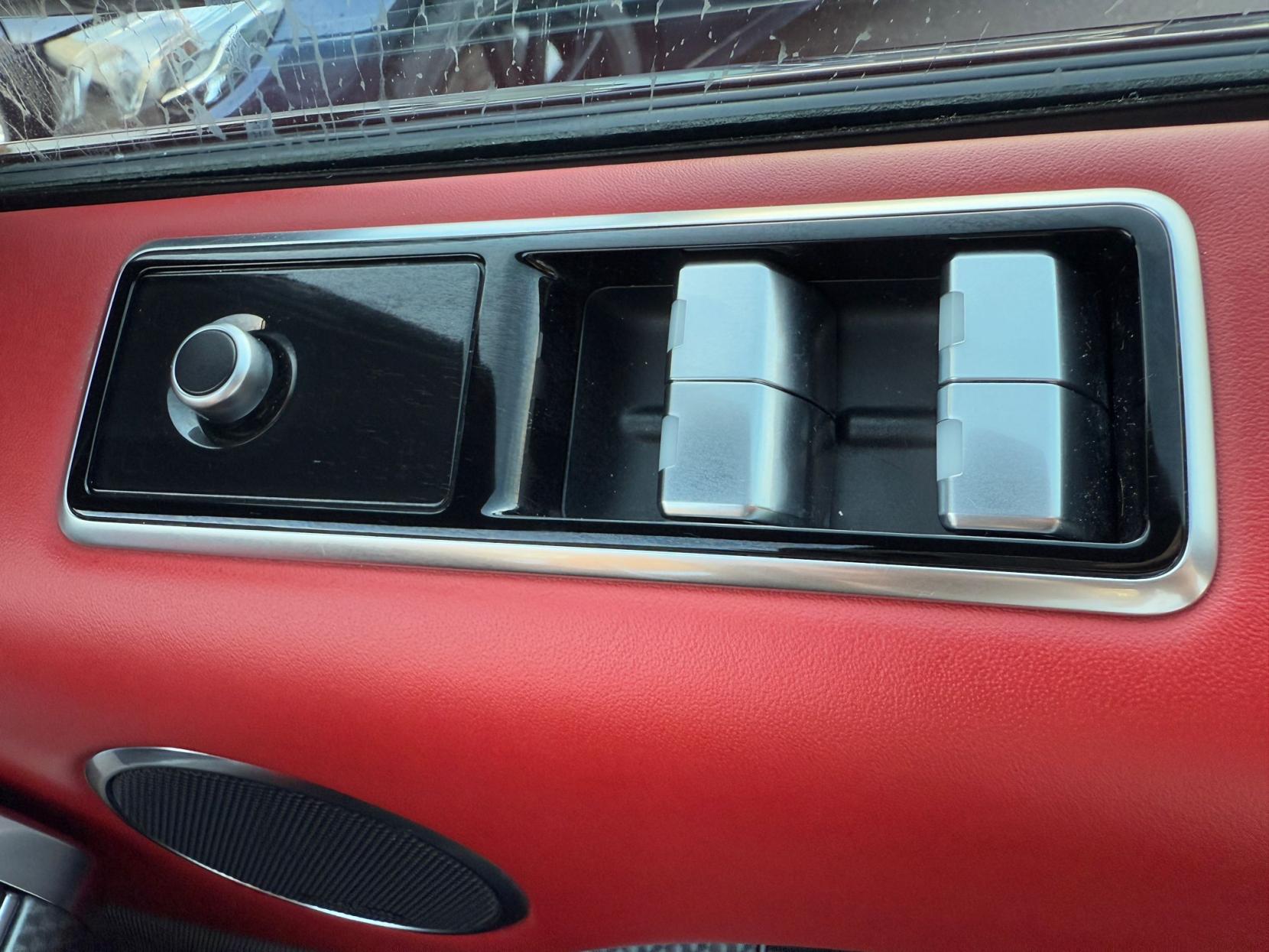 Land Rover Range Rover Sport 3.0 SD V6 HSE Dynamic SUV 5dr Diesel Auto 4WD Euro 6 (s/s) (306 ps)